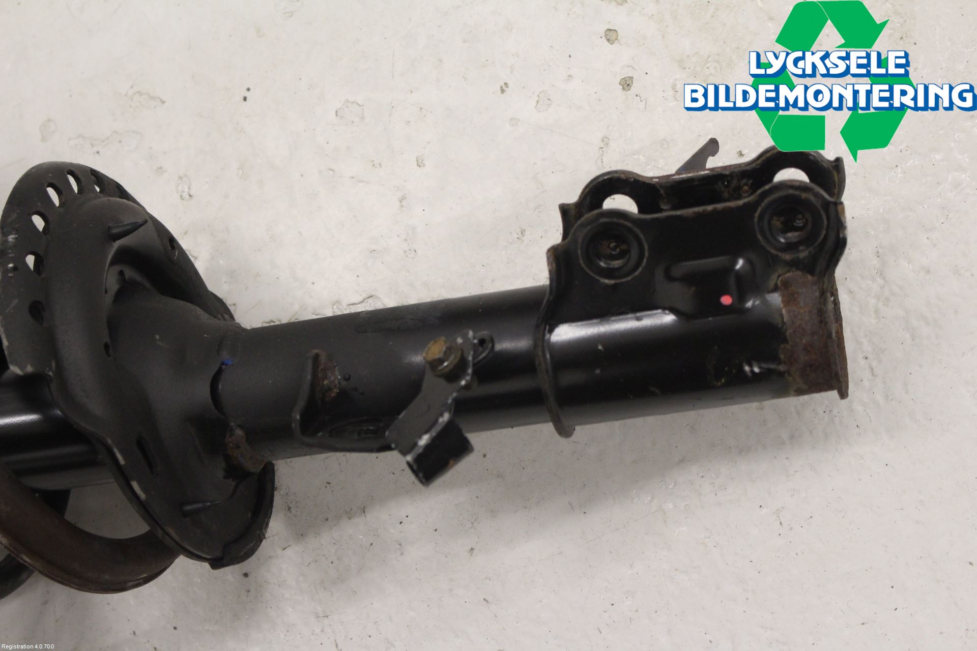 Hyundai i20 PB 09-14 Fjäderben Fram Vänster