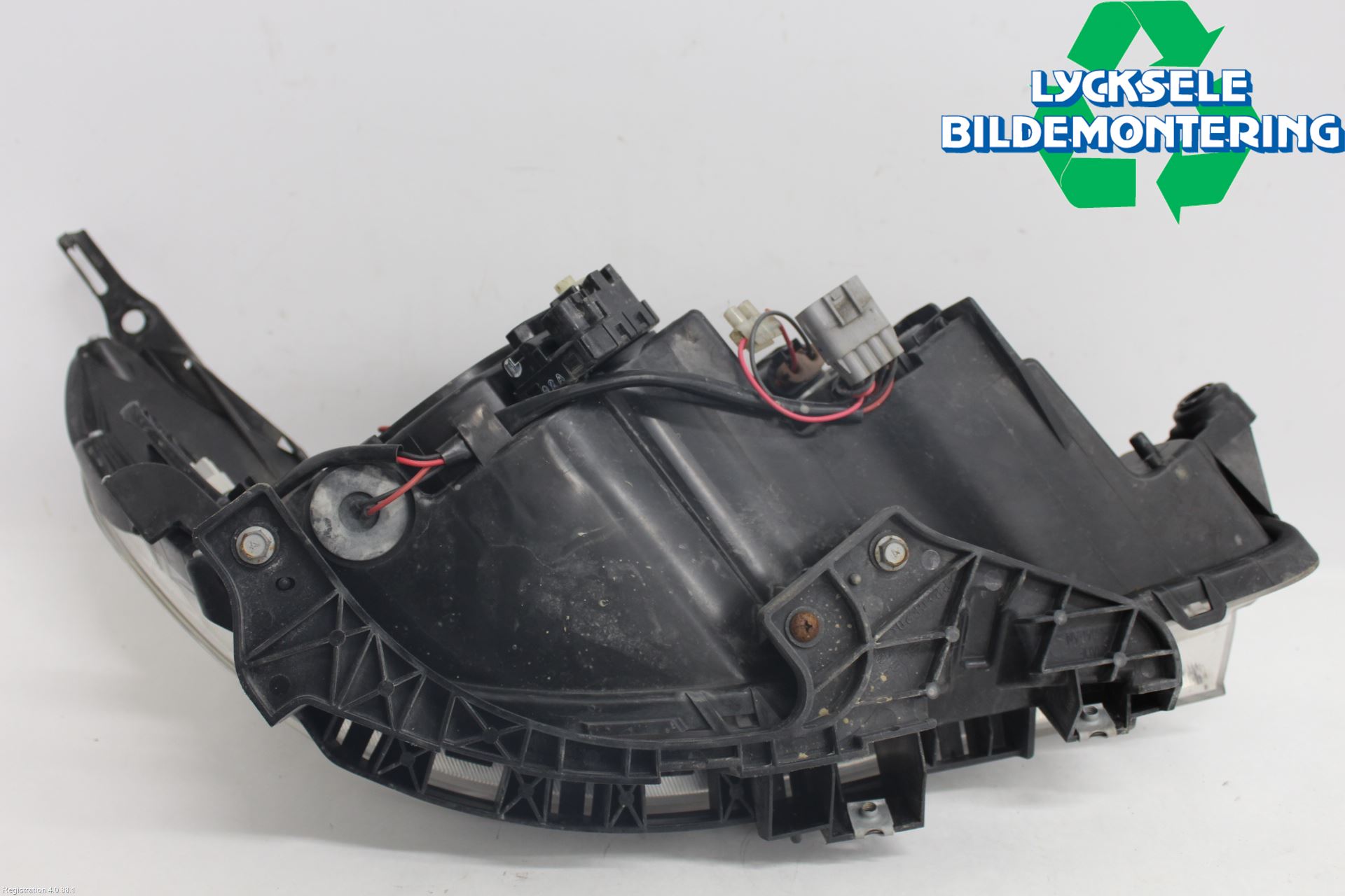 Subaru FORESTER SH  08-13 Strålkastare Vänster