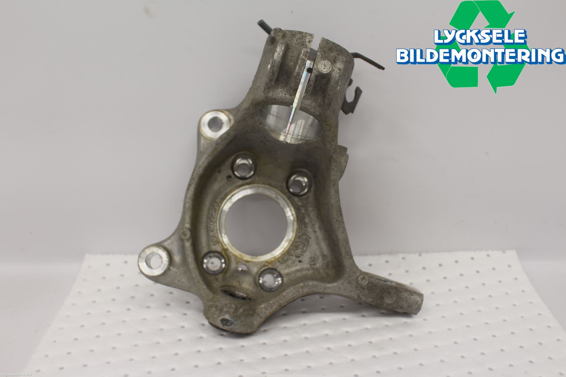 Volkswagen VW ID.4 21- Styrspindel Lagerhus Vä