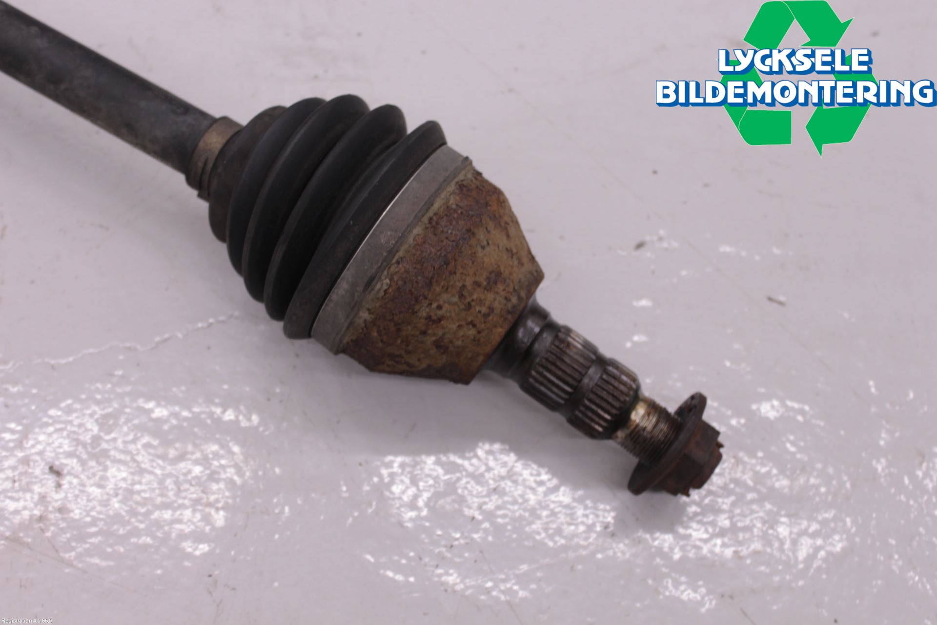 Opel INSIGNIA 09-16 Drivaxel Fram Vänster