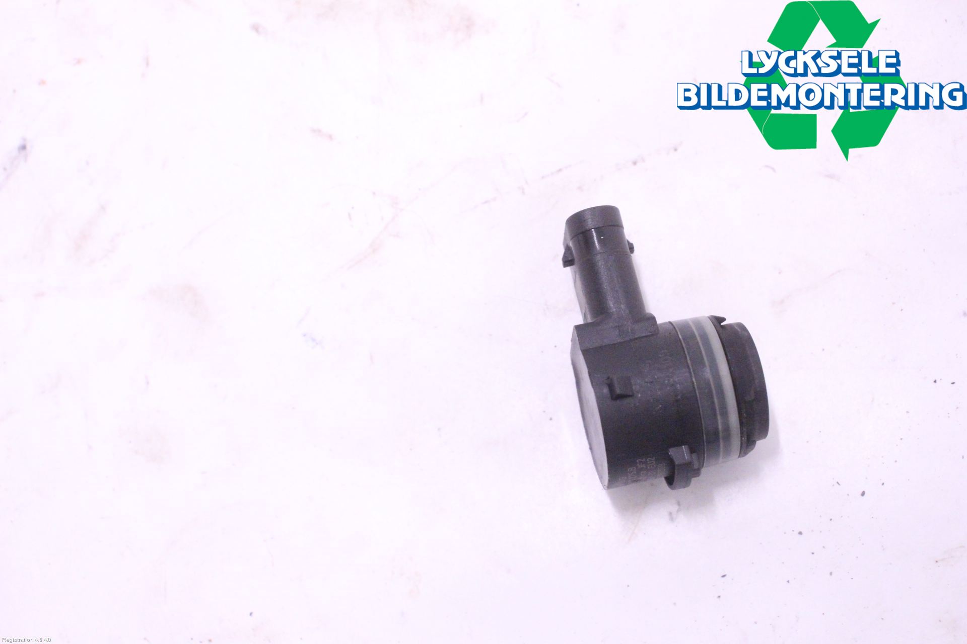 Volkswagen VW PASSAT 15-19 Parkeringshjälp Frontsensor