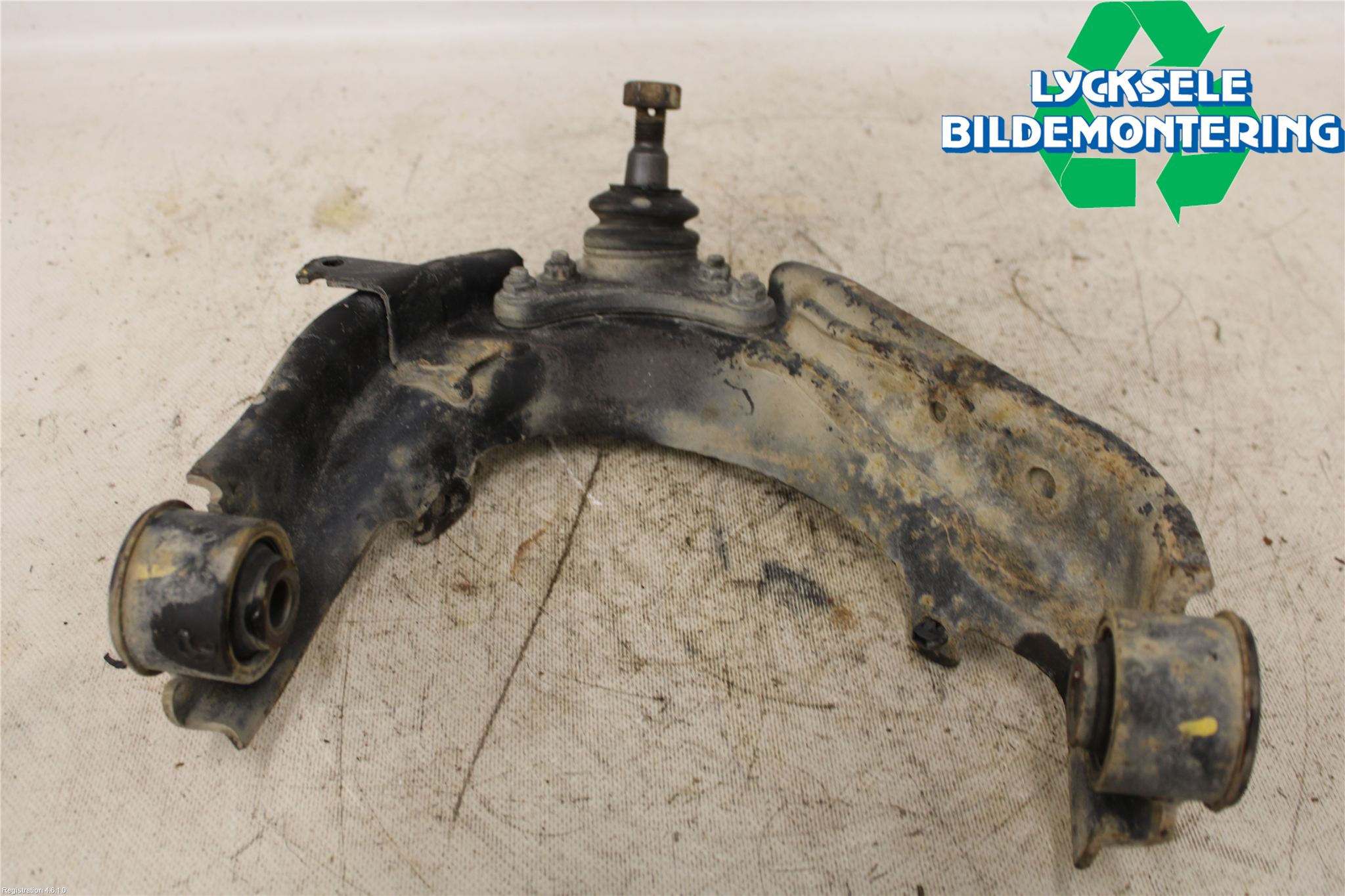 Isuzu D-MAX Bärarm Fram Övre Hö