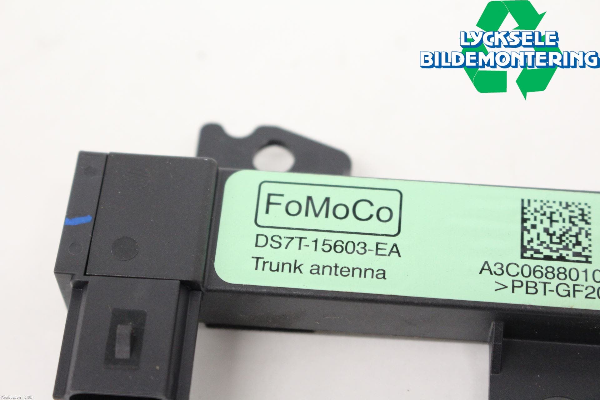 Ford KUGA/KUGA PHEZ/FHEV 20- Antenn