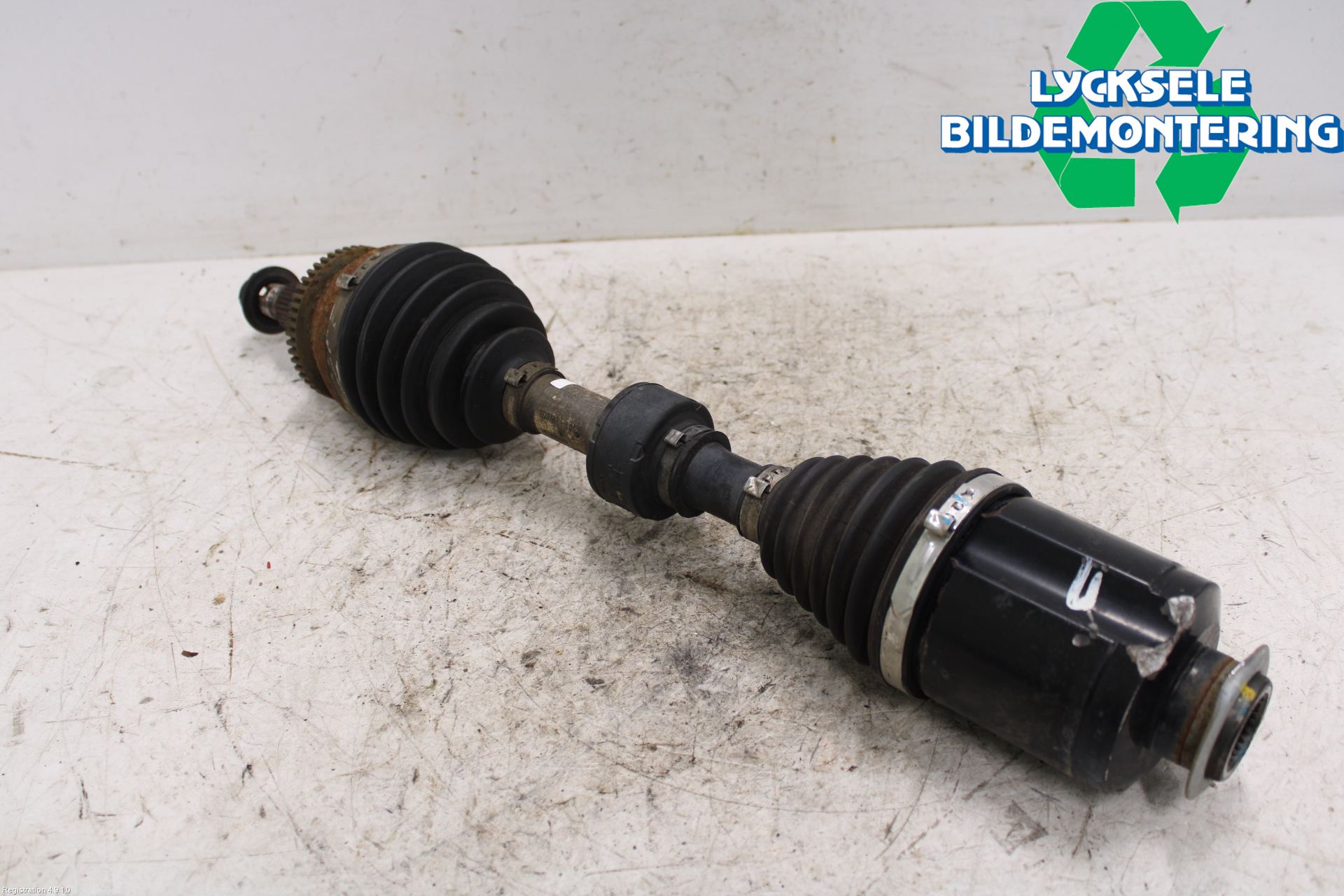 Kia SORENTO 10-14 Drivaxel Fram Höger