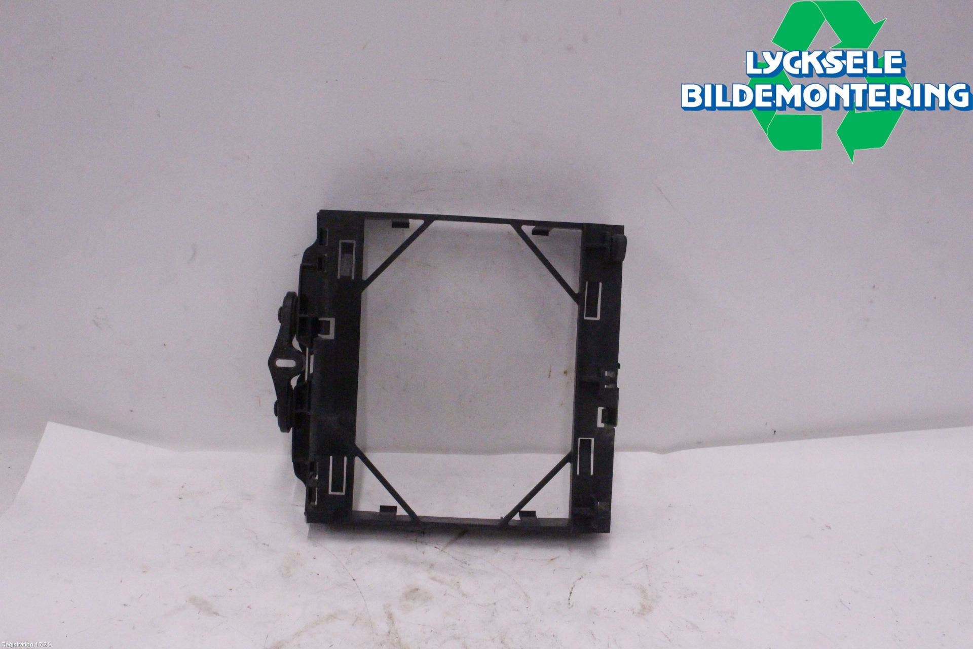 BMW 5 F10/F11/F18 09-17 Kylare Aut