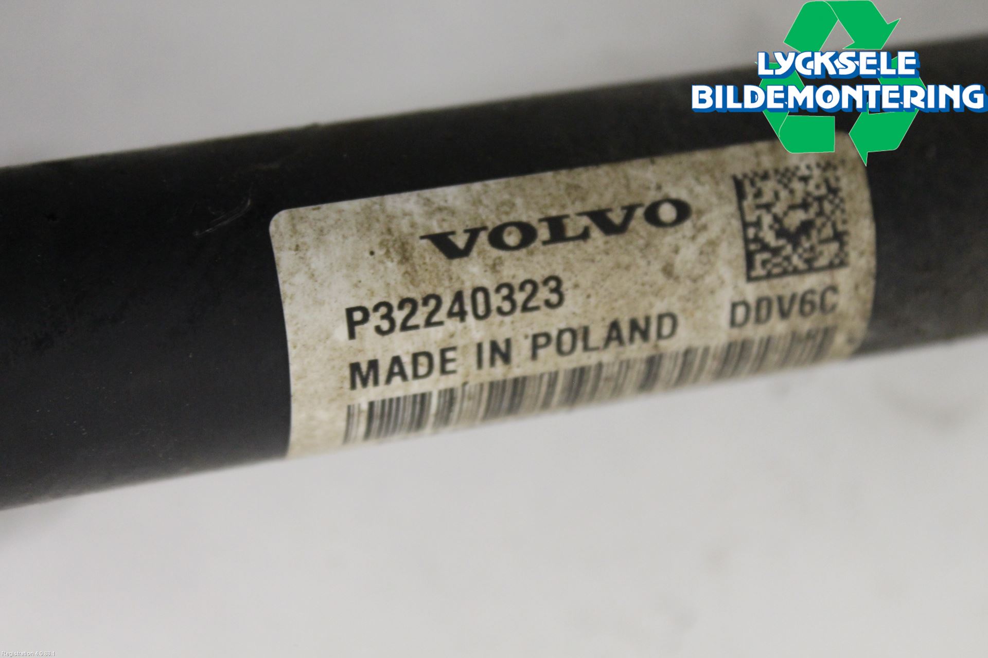 Volvo V90 CROSS COUNTRY 17->> Drivaxel Fram Höger