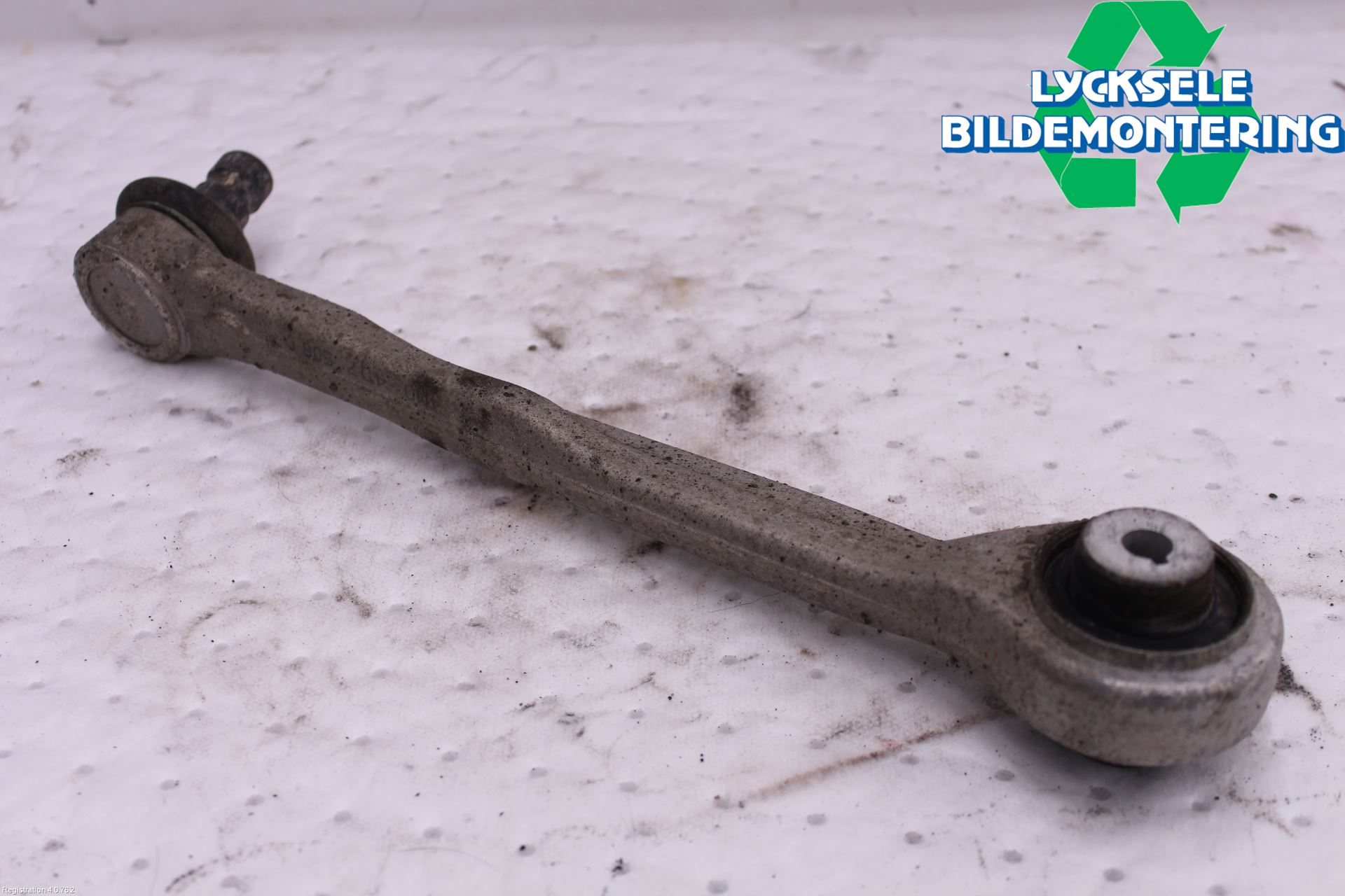 Audi A6 F2/C8 19- Bärarm Fram Övre Hö