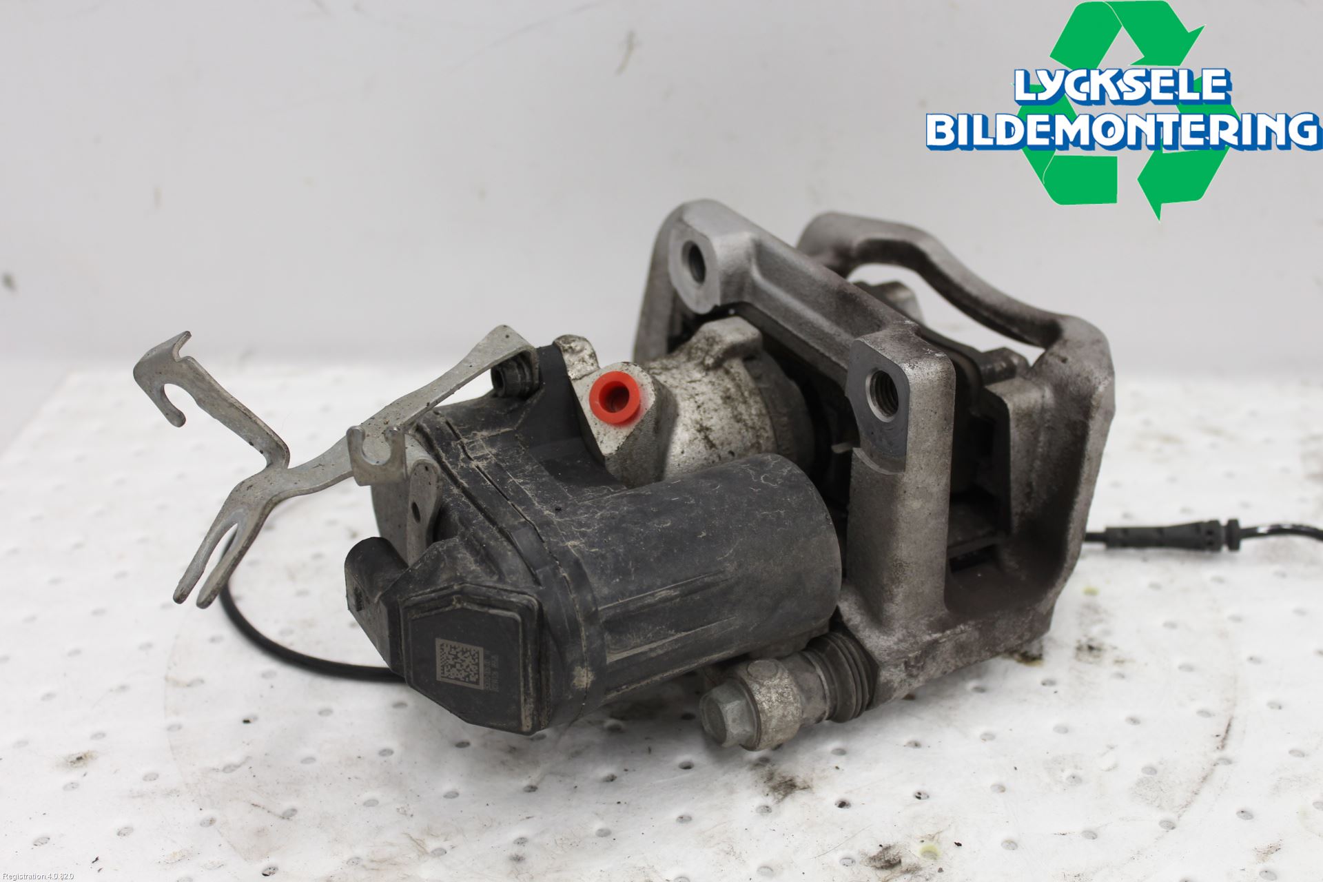 BMW 3 G20/G21/G80/G81 19- Bromsok Bak Höger