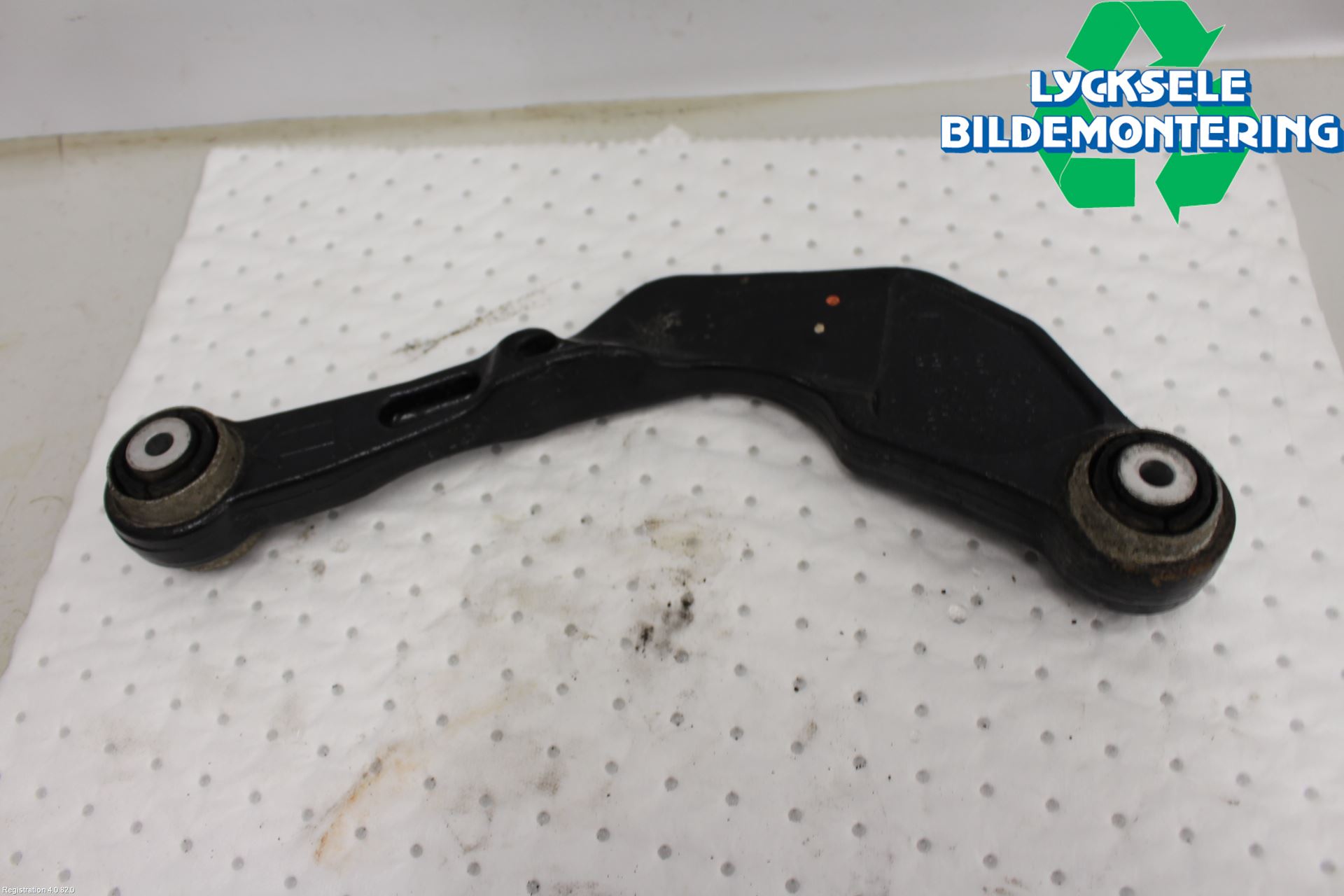 Volvo V60 19- Bärarm Bak Övre Vänster