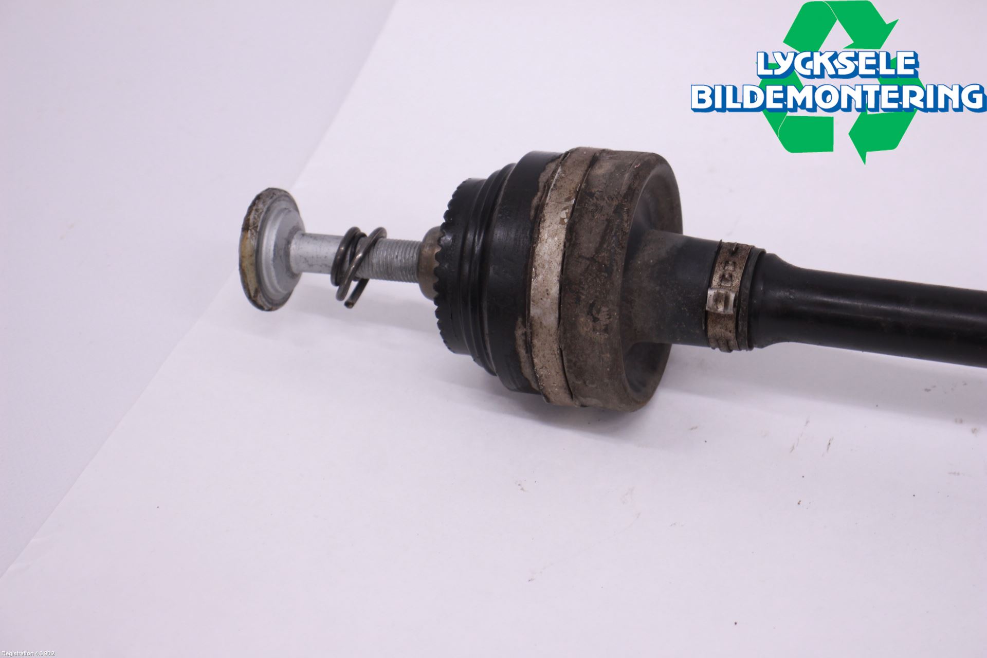 BMW X3 G01 18- Drivaxel Fram Höger