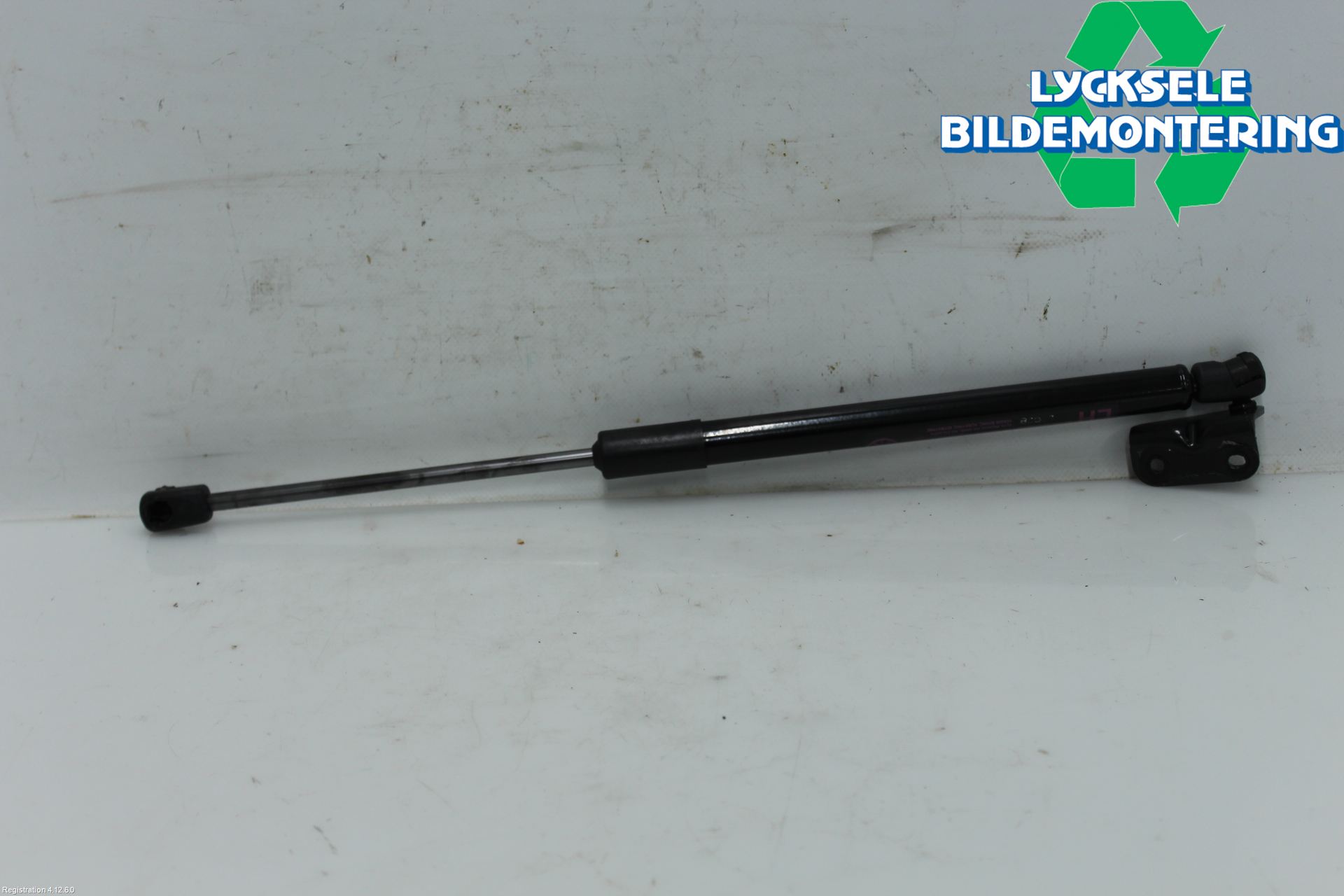 Kia STONIC 18->> Gasfjäder Baklucka