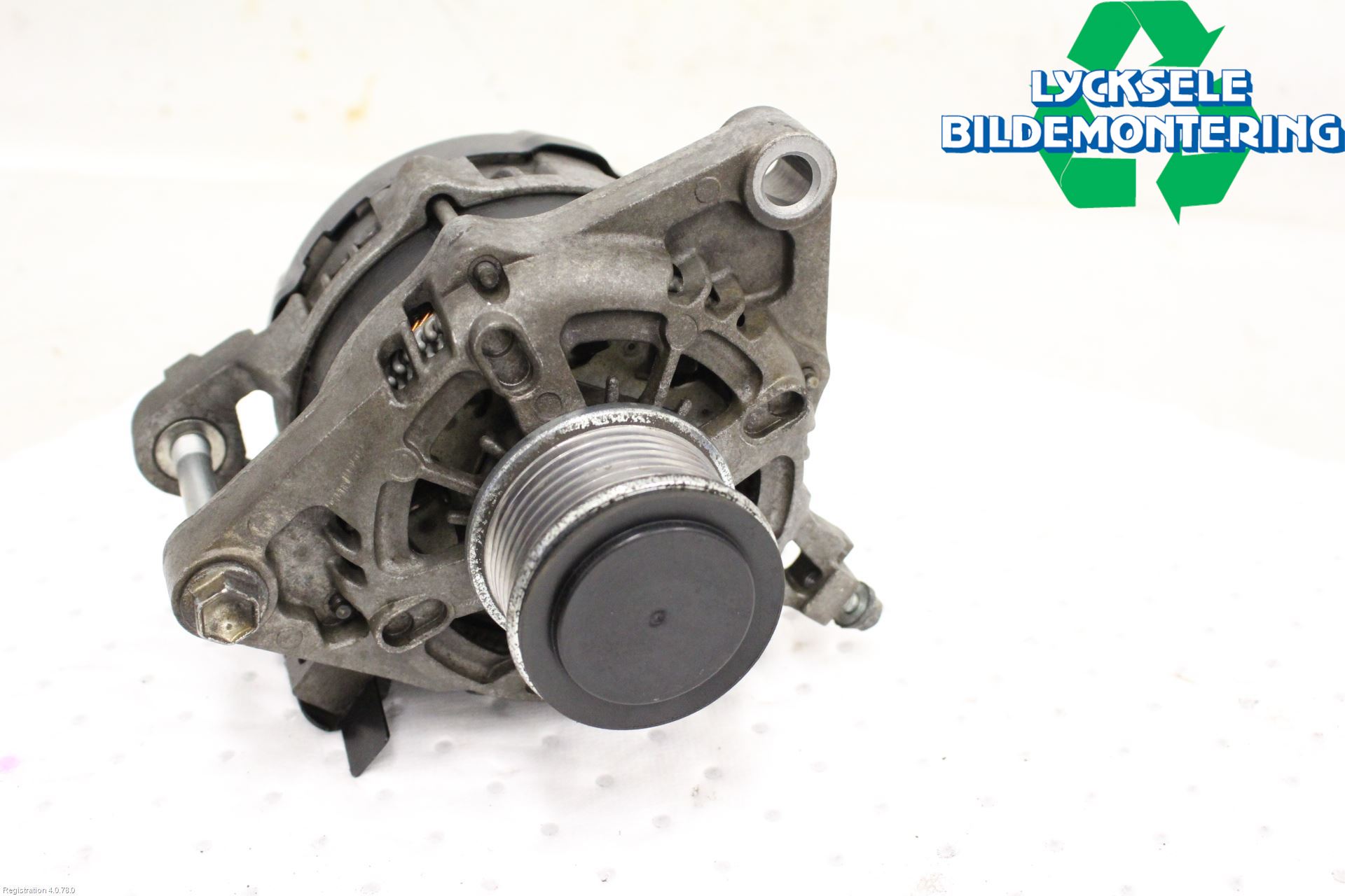 Toyota HILUX 16- Generator