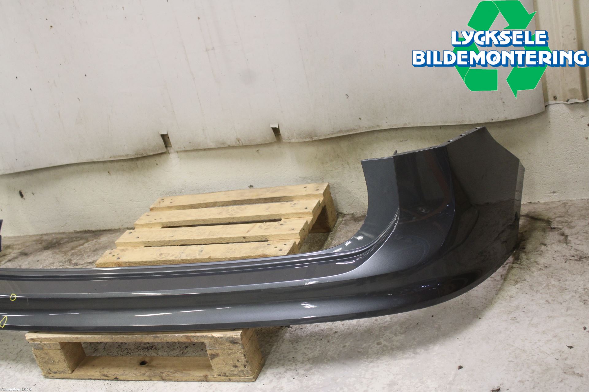 Volkswagen VW TIGUAN 16-24 Stötfångarbeklädnad Bak