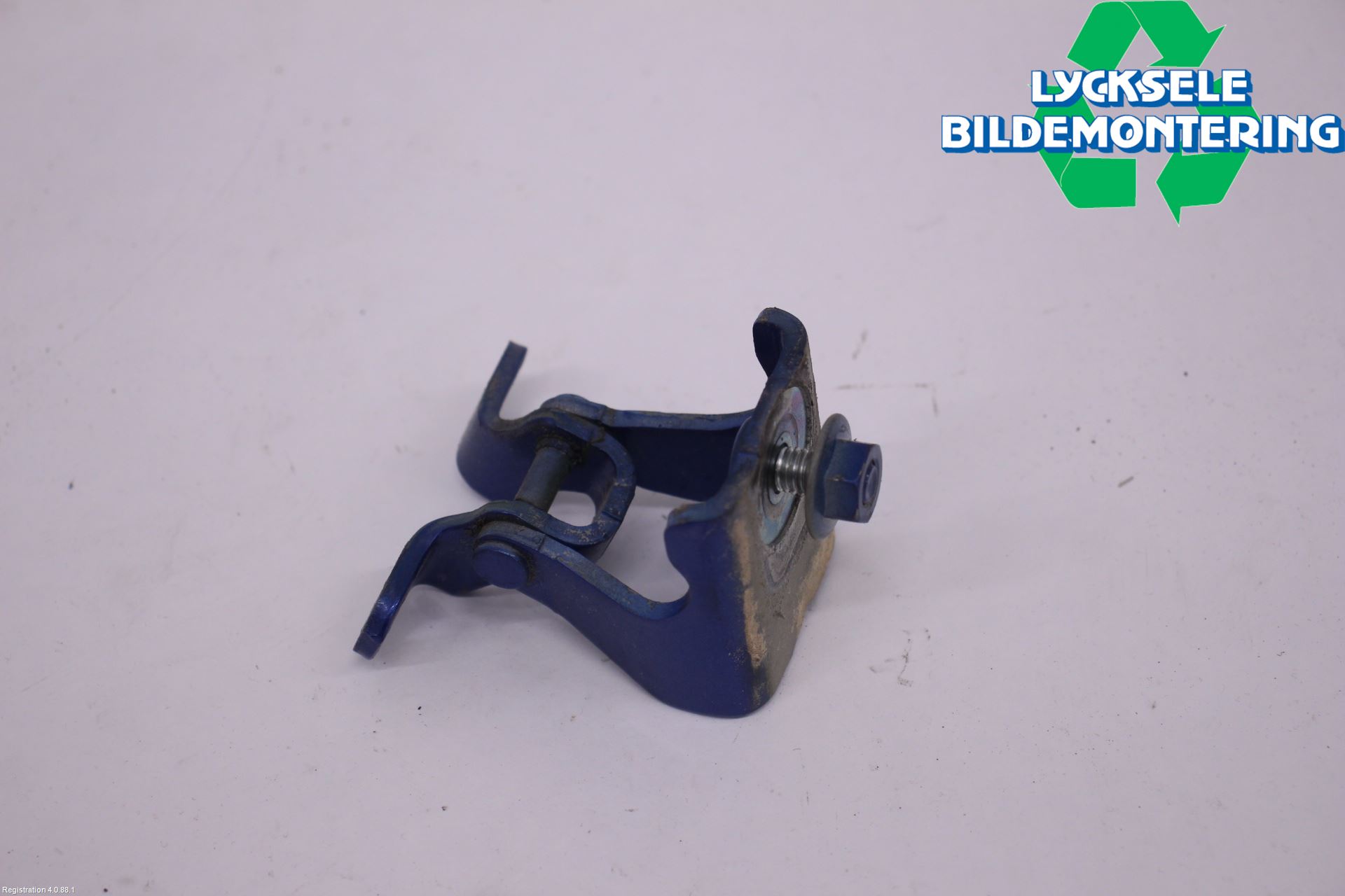 Volkswagen VW GOLF VI 09-13 Bakluckegångjärn Vä