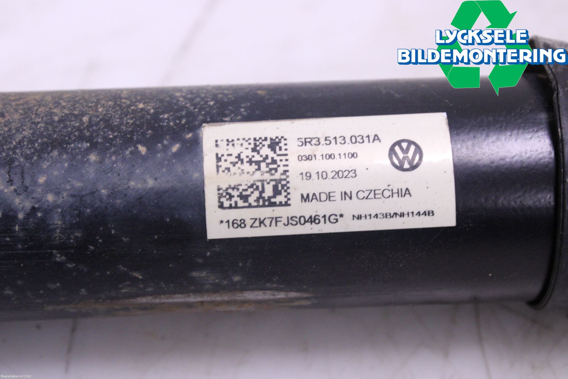 Volkswagen VW CADDY 21- Stötdämpare Bak
