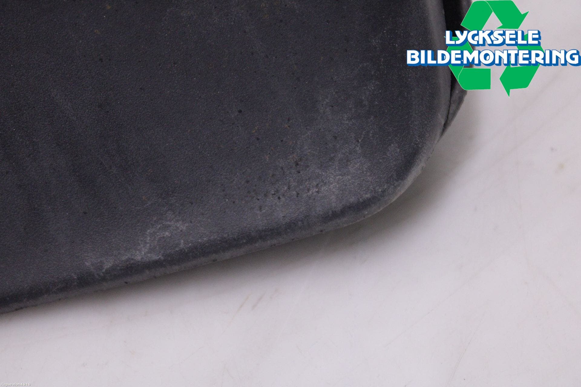 Ford KUGA 13-16 Stänkskydd