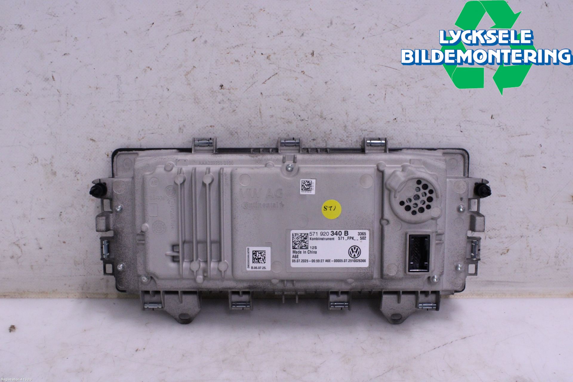 Volkswagen VW PASSAT 24- Instrument Komb