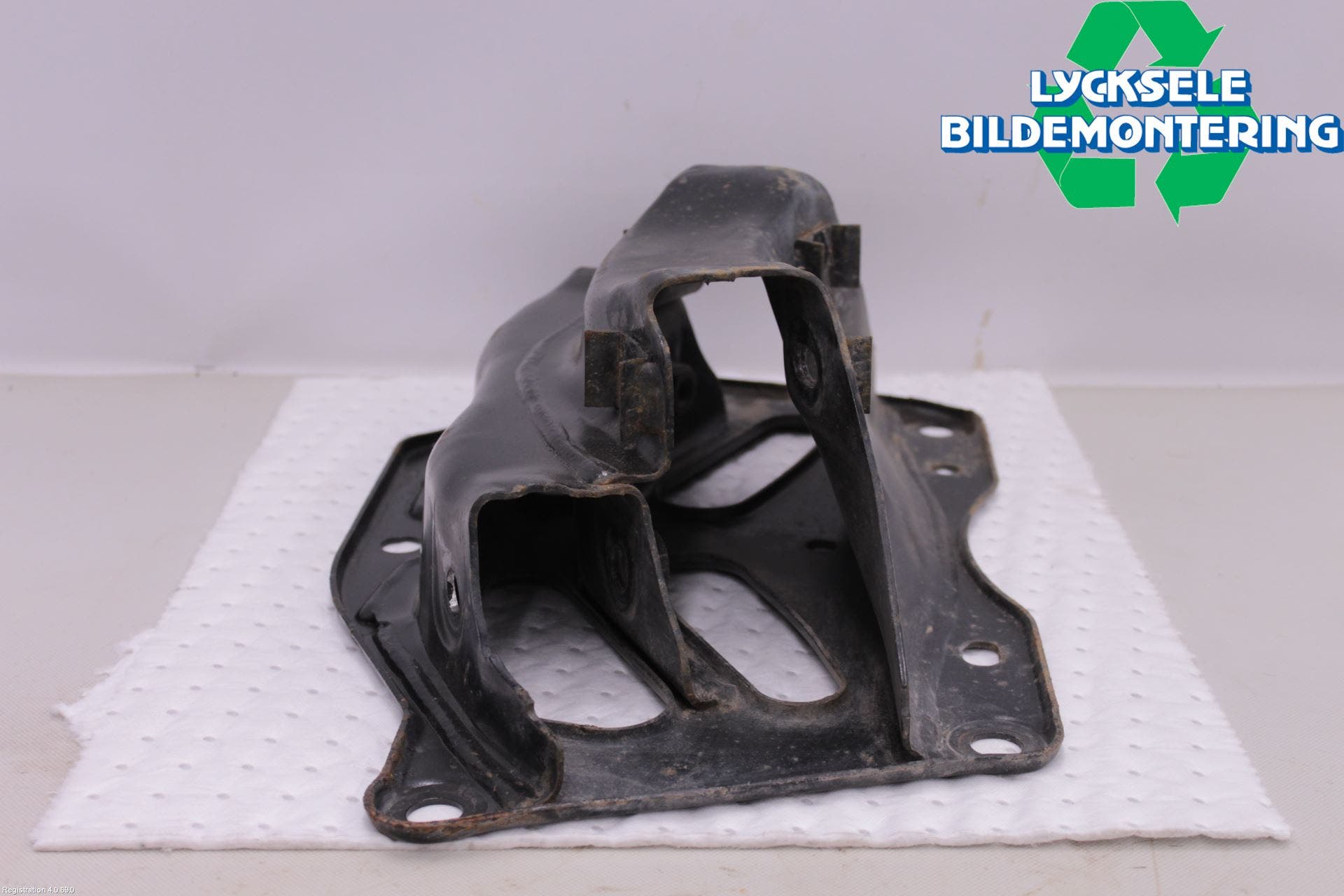 Opel COMBO D 12-18 Bakaxel Fäste