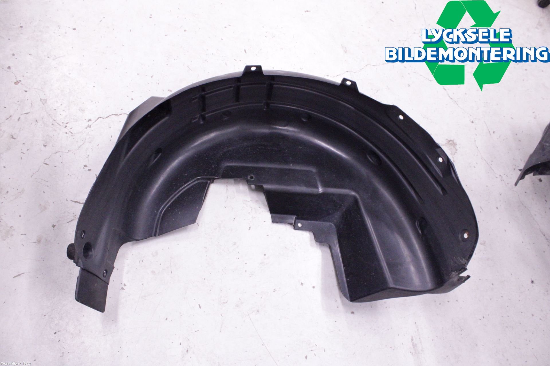 Peugeot 3008 17-24 Skärm Inner