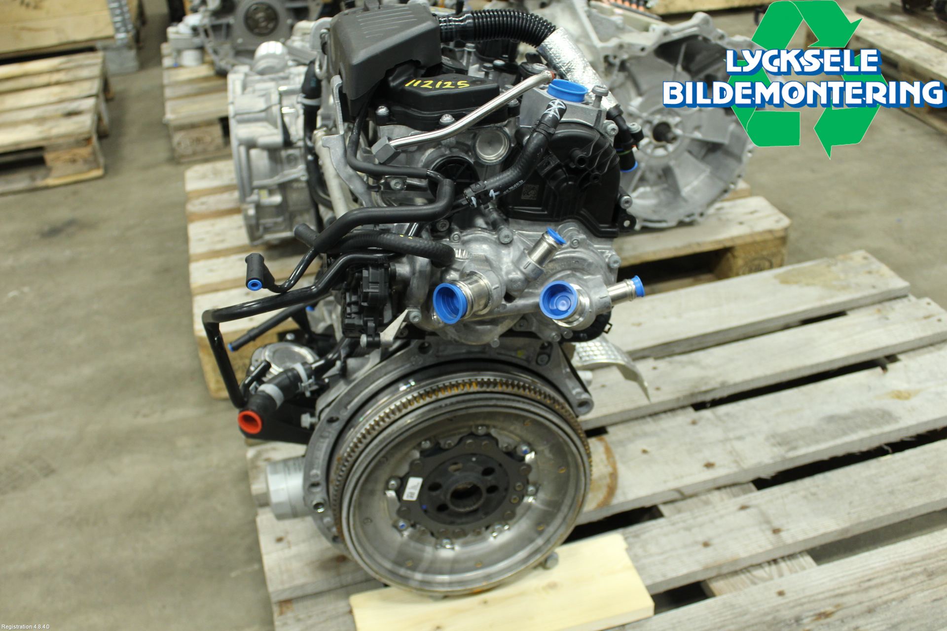 Volkswagen VW TIGUAN 24- Motor Bensin