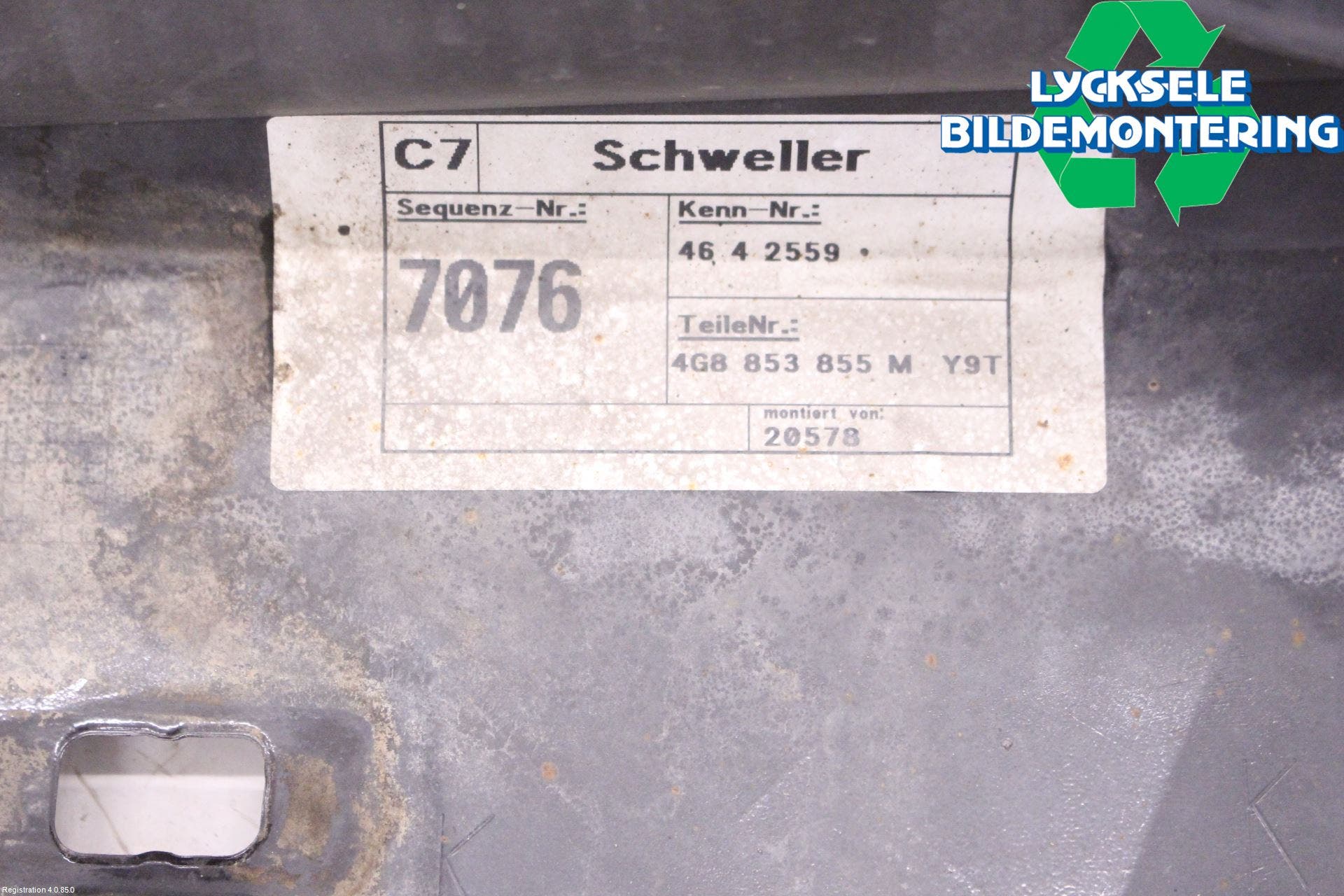 Audi A7/S7 4G 11-17 Sidokjol Vä