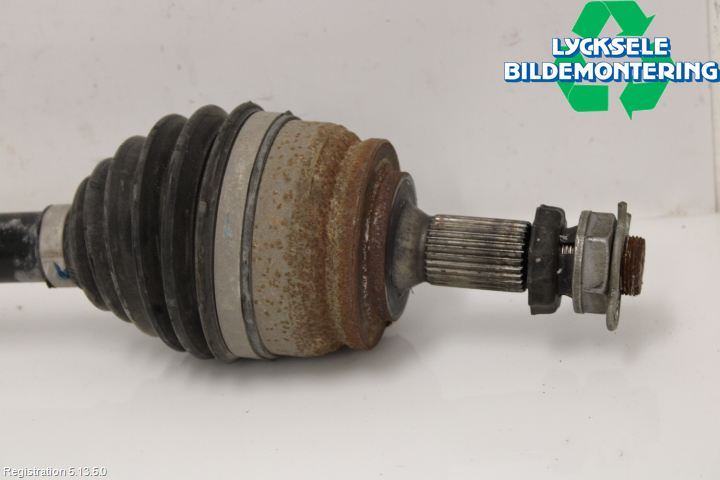 Toyota PROACE II 16- Drivaxel Fram Höger