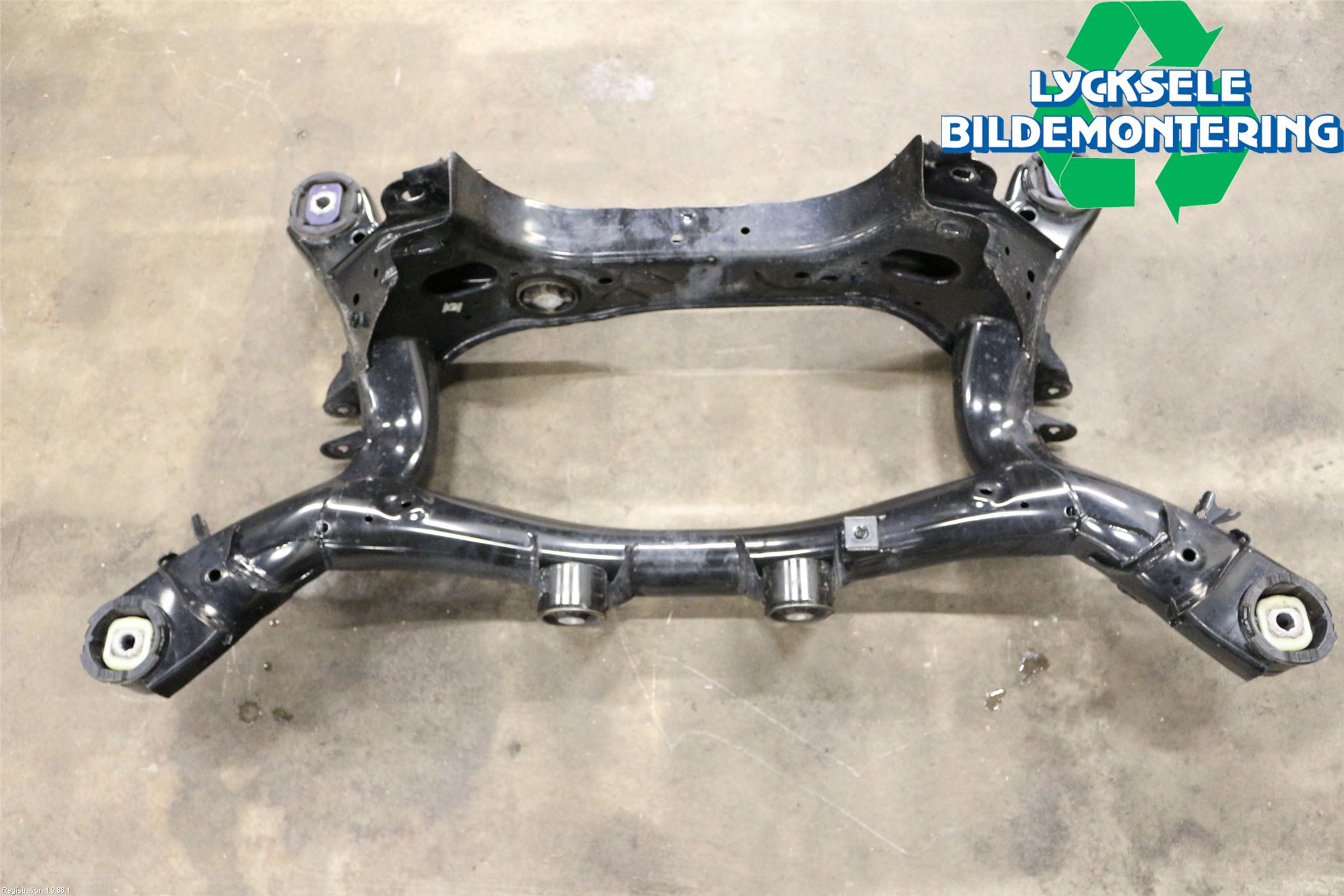 BMW 3 G20/G21/G80/G81 19- Bakaxelbalk