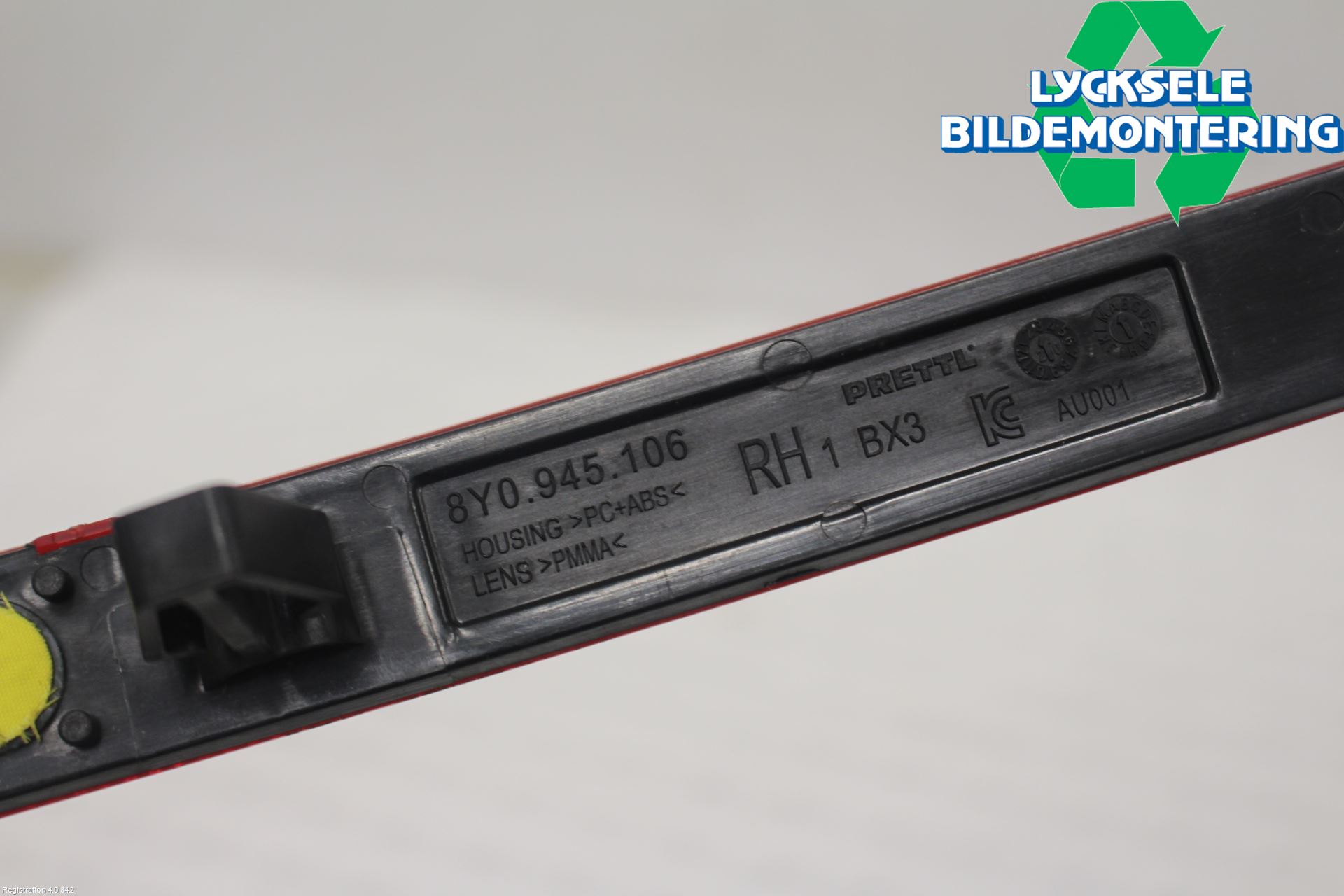 Audi A3/S3 8Y 21- Dimljus/Reflex Bak