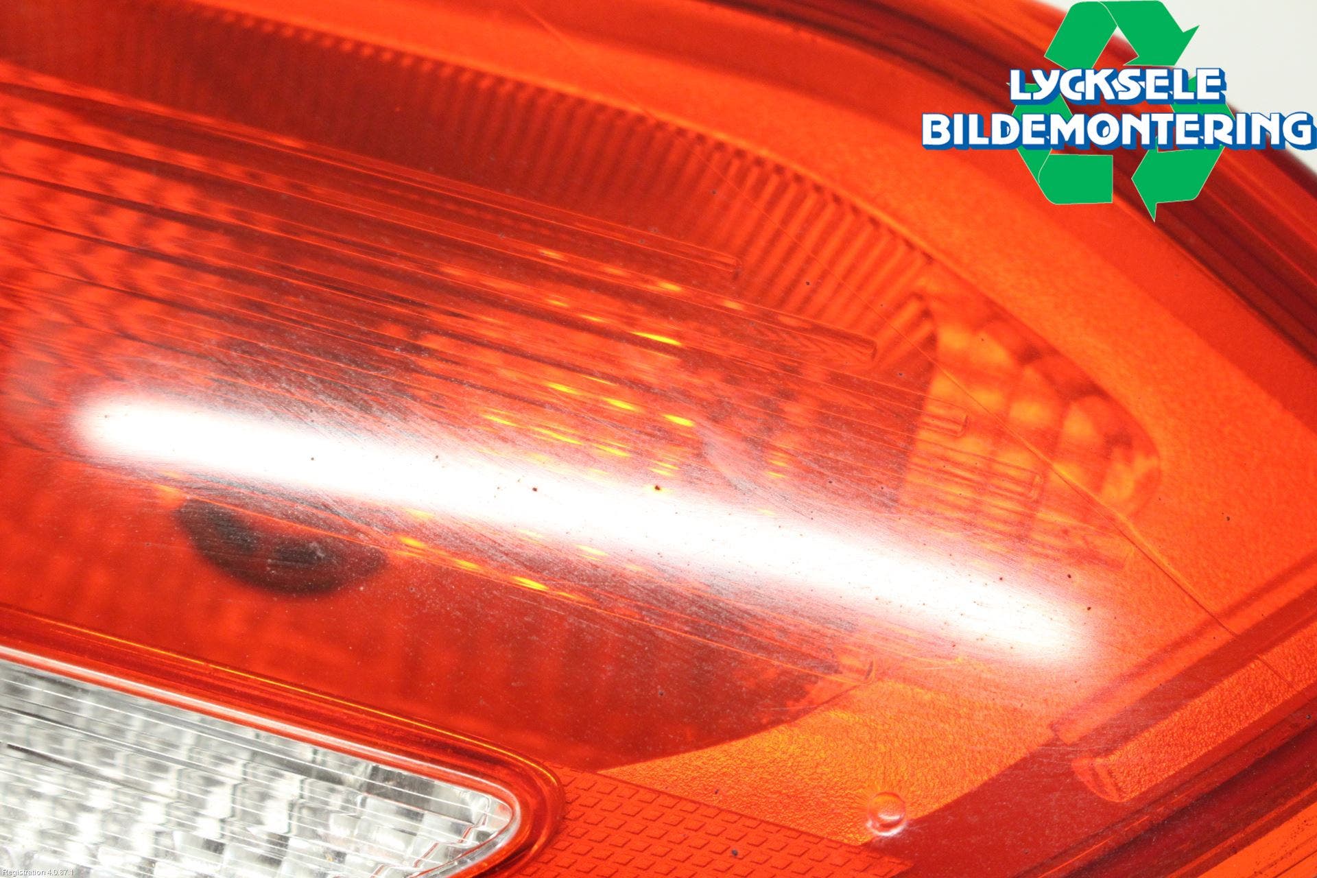 Ford FOCUS 15-18 Bakljus Lucka Hö