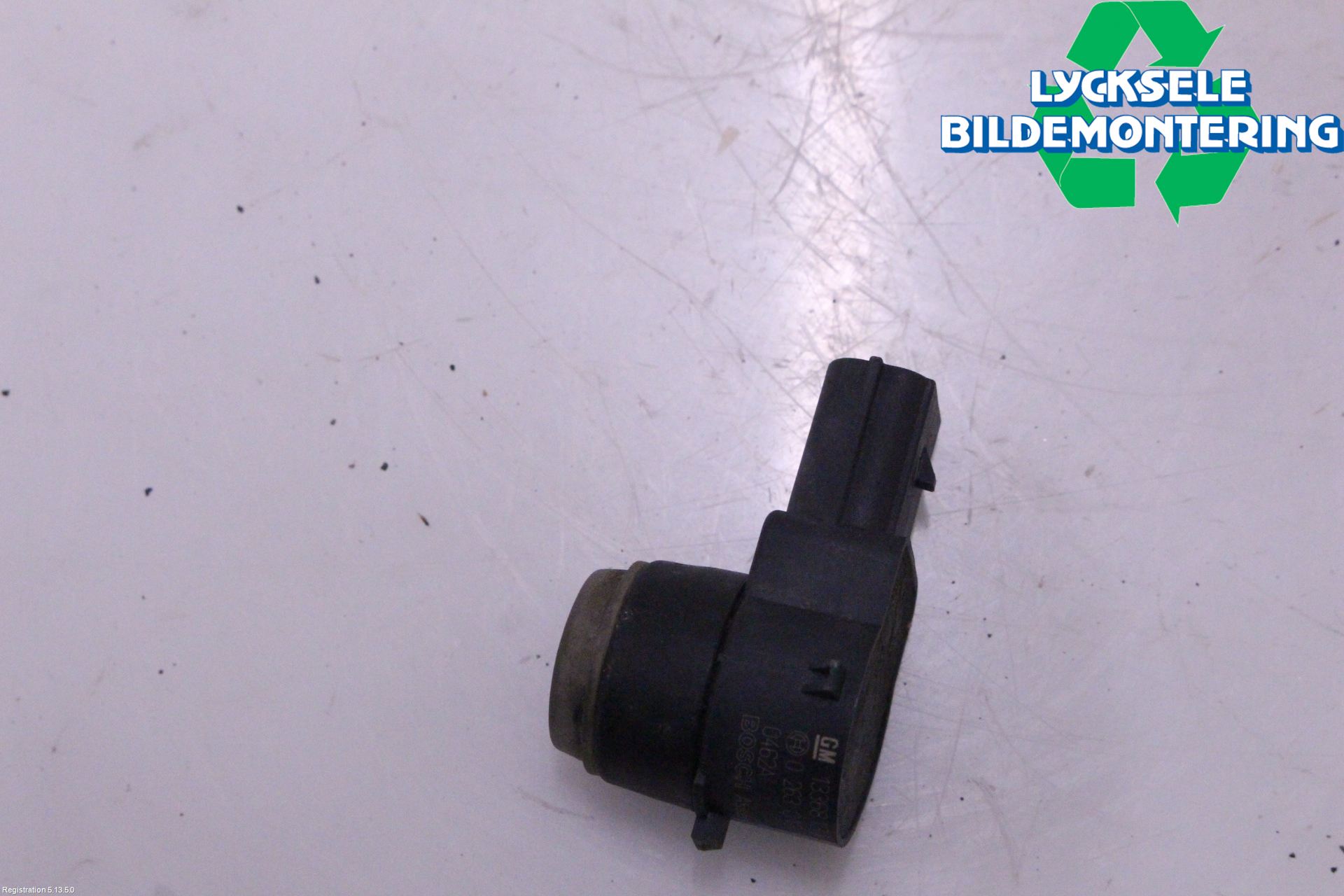 Opel INSIGNIA 09-16 Parkeringshjälp Frontsensor