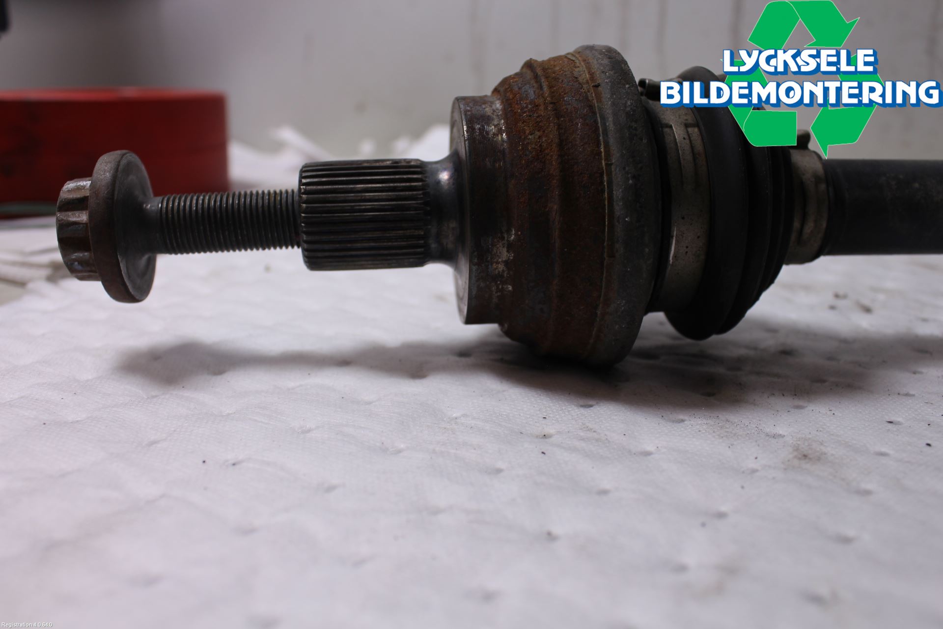 Volkswagen VW PASSAT CC 08-16 Drivaxel Bak Höger