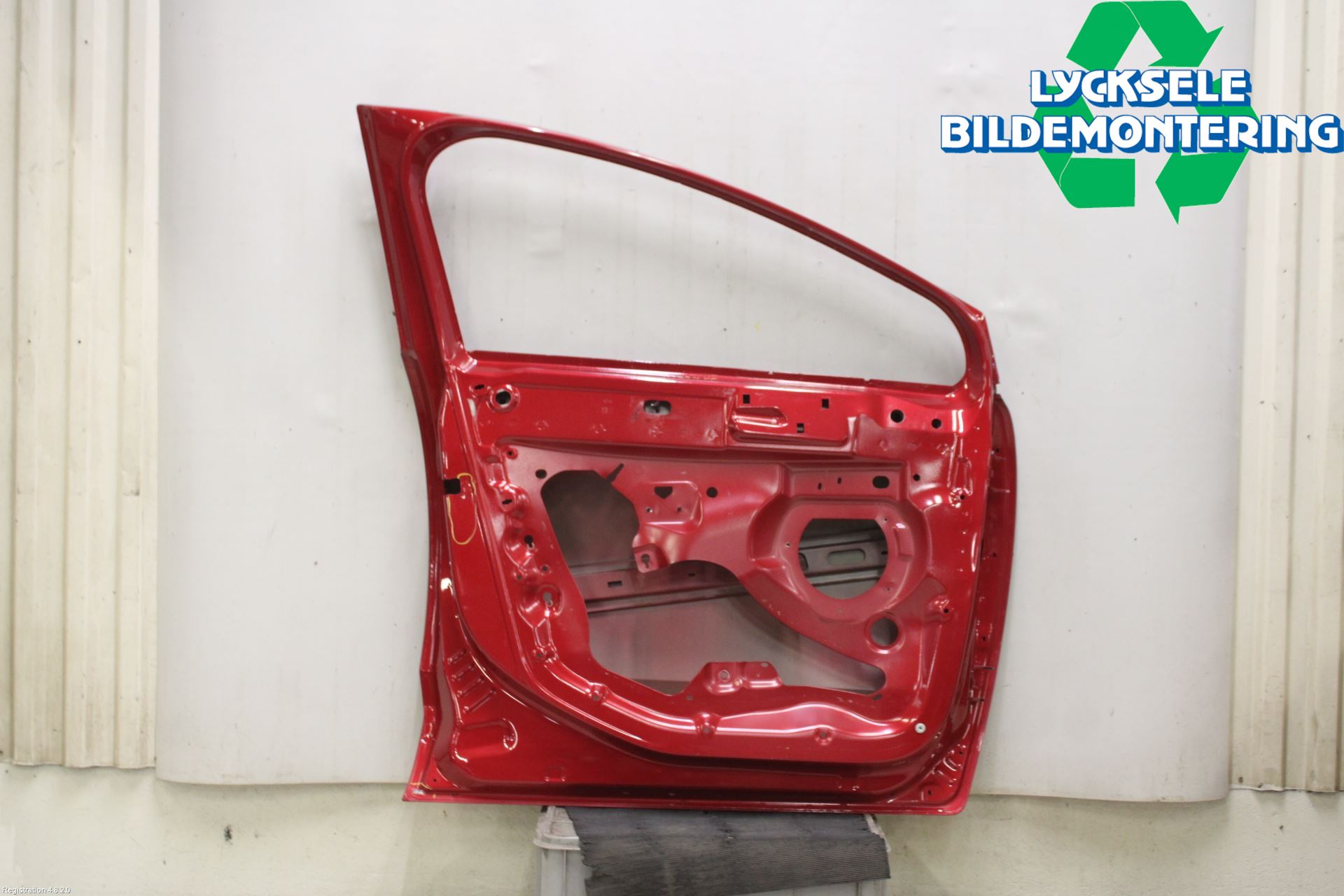 Peugeot 5008 10-16 Dörr Fram Vänster