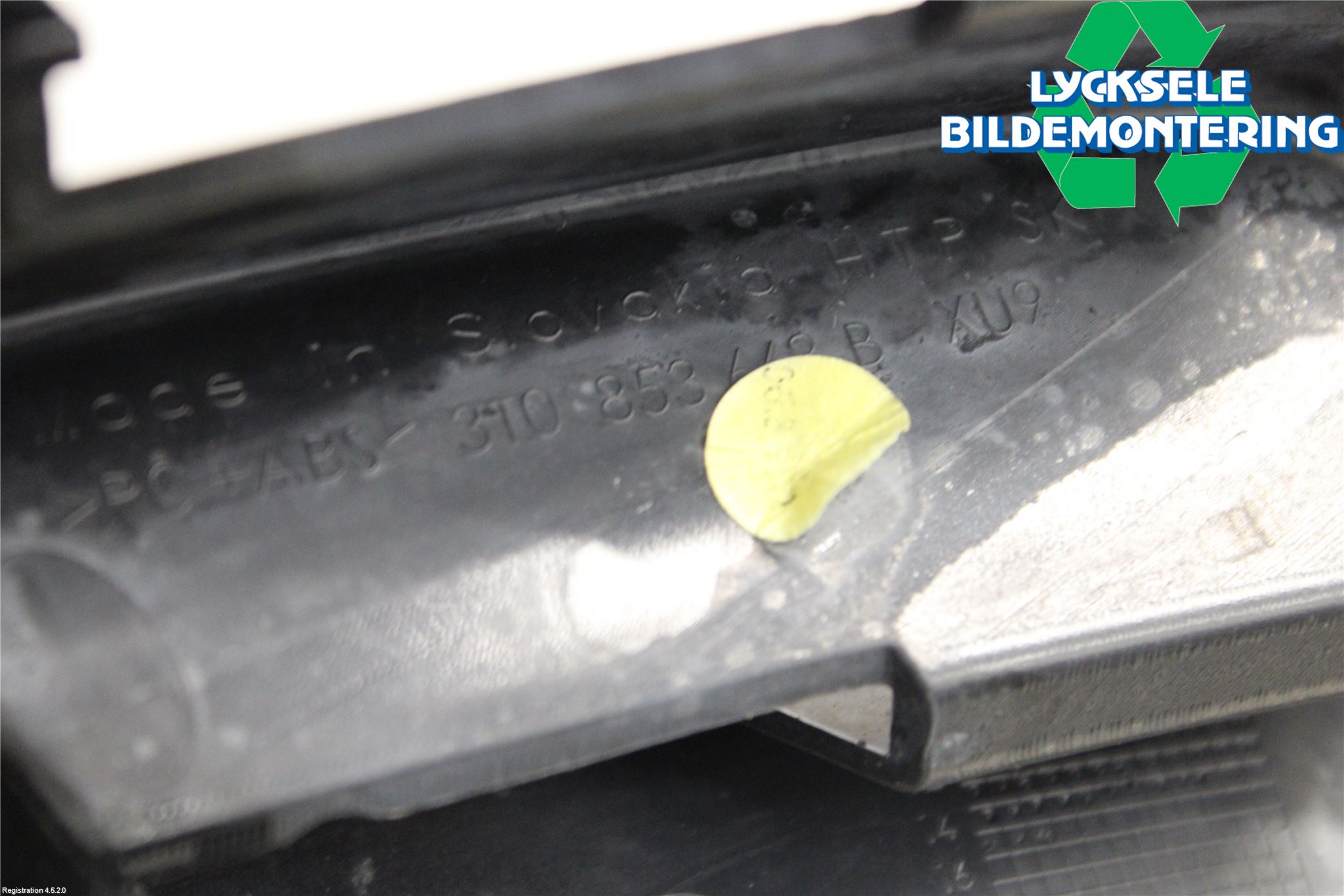 Skoda SUPERB 09-15 Grill Komp