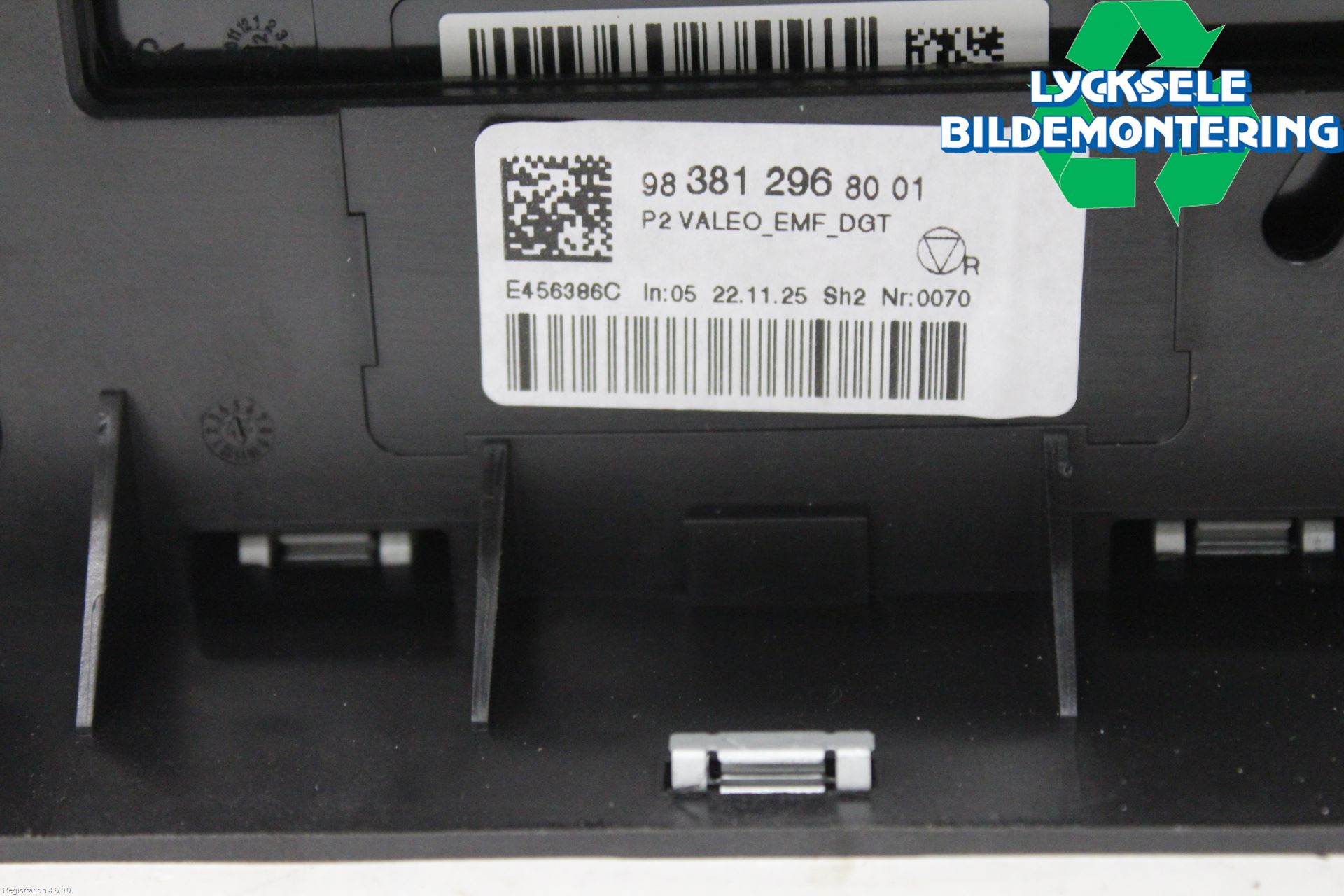 Peugeot 2008/E-2008 20- Multifunktionsdisplay