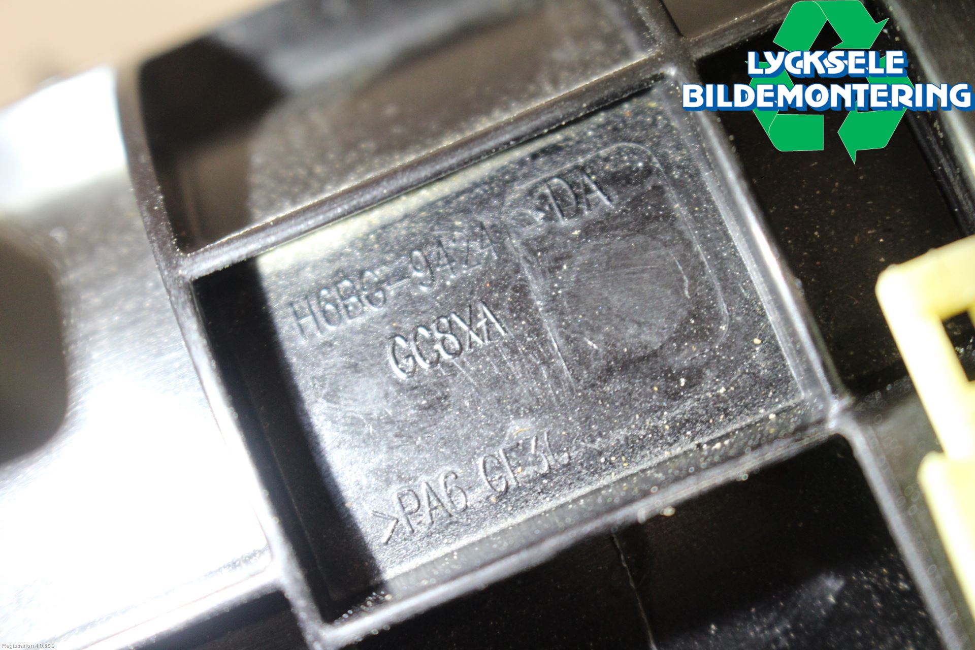 Ford FOCUS 19- Grenrör Insug