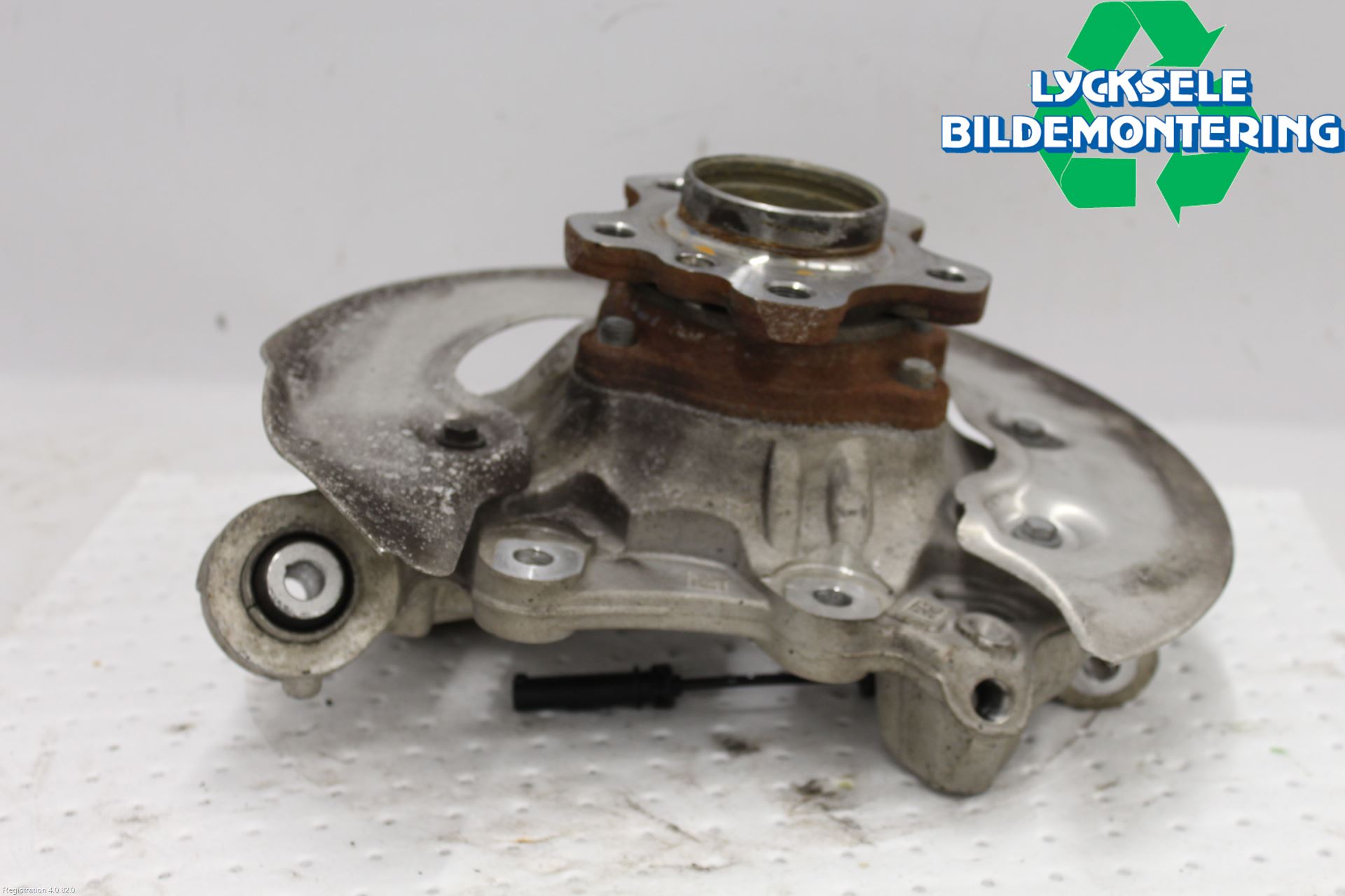 BMW 3 G20/G21/G80/G81 19- Hjullagerhus-Spindel Hö B