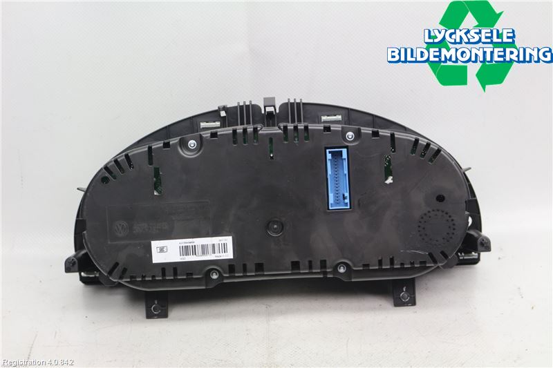Volkswagen VW PASSAT 11-14 Instrument Komb