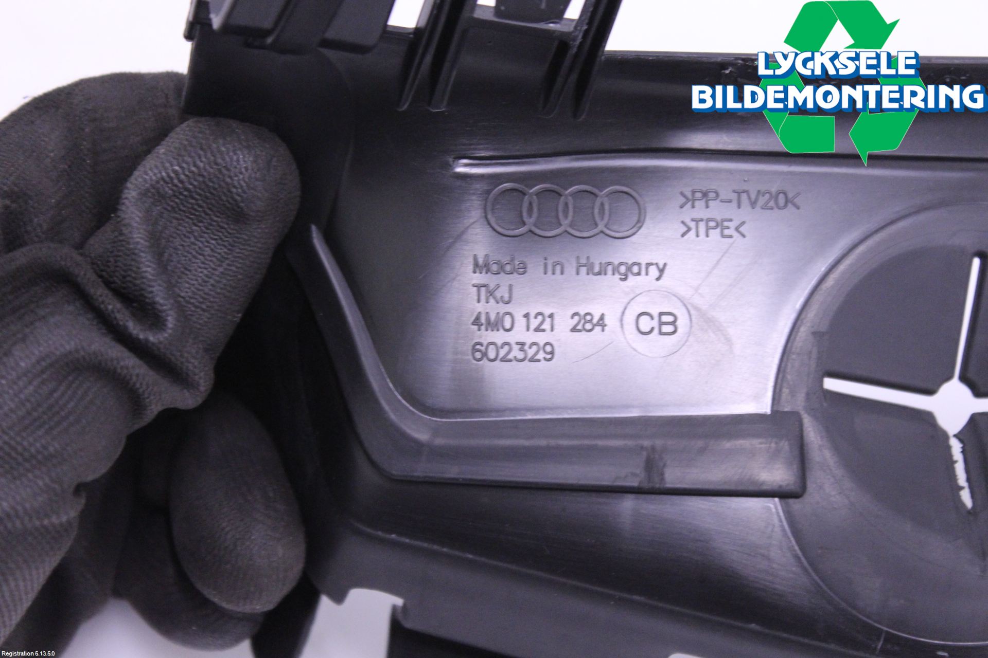 Audi Q7/SQ7 Kylarfäste-Ram-Balk