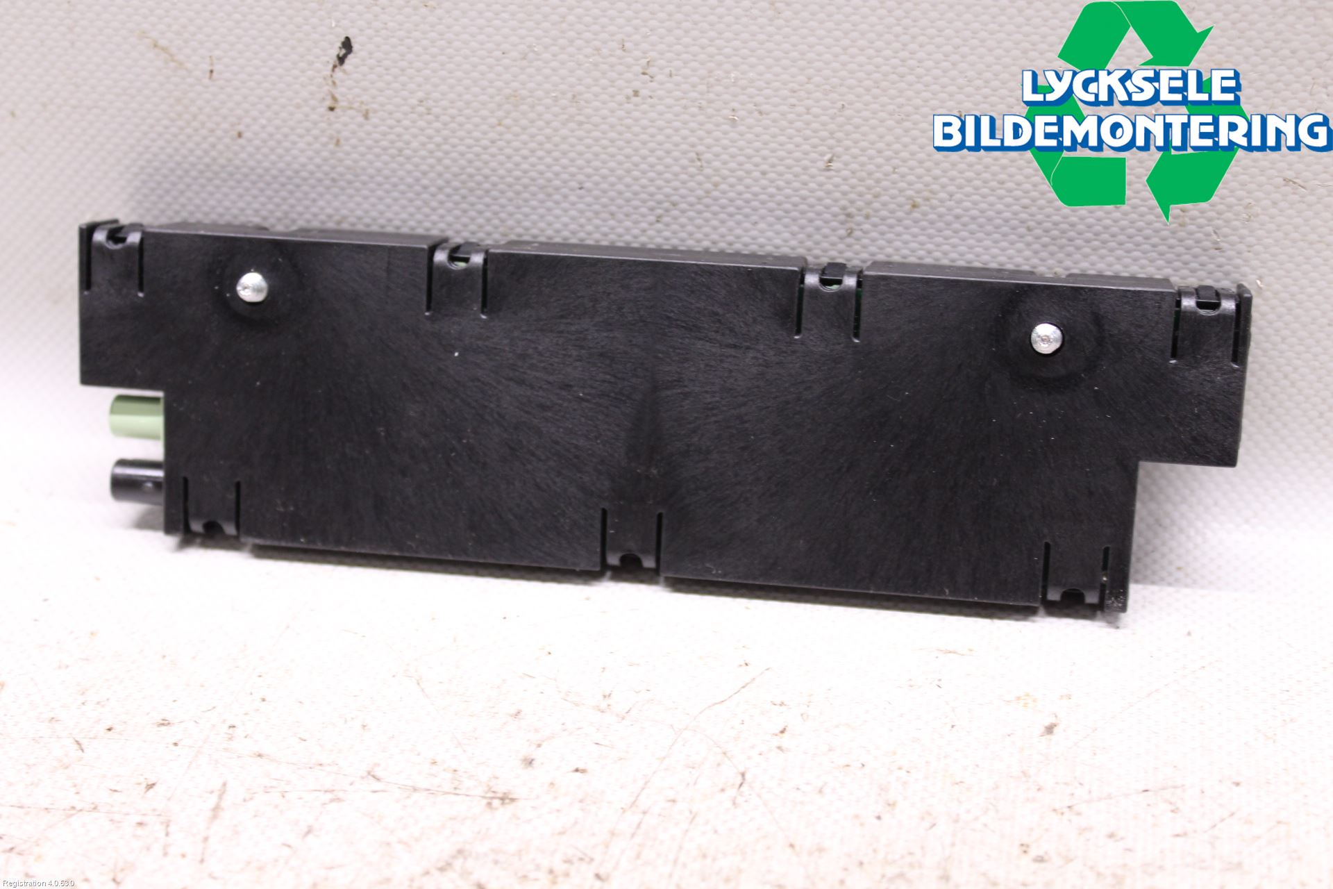 BMW 5 F10/F11/F18 09-17 Antennförstärkare