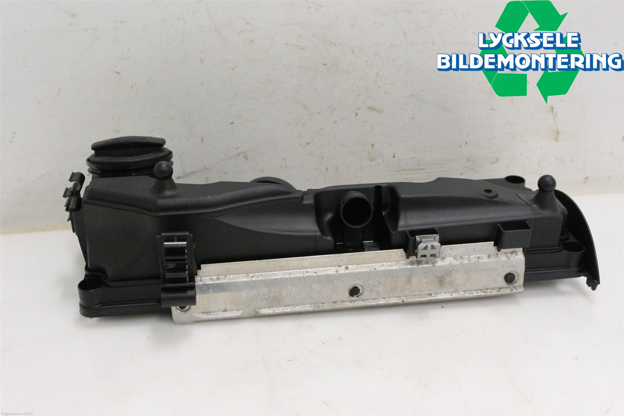 Volkswagen VW CADDY 11-15 Ventilkåpa