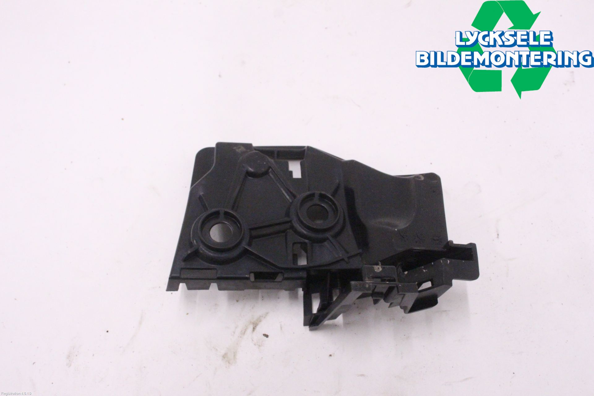 Seat TARRACO 19- Stötfångarfäste Bak Hö