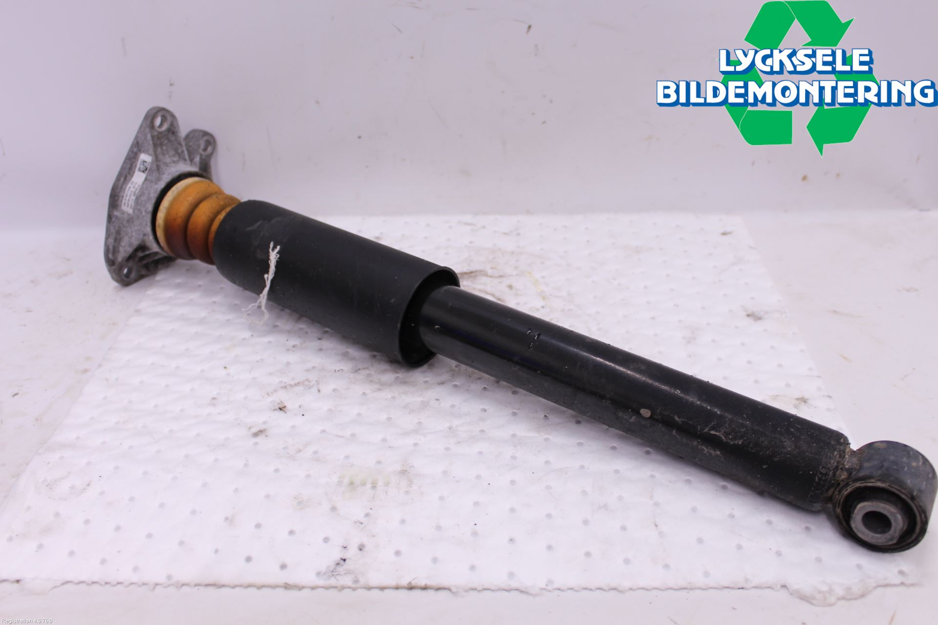 Mini ONE/COOPER 3DR F56 14-24 Stötdämpare Bak