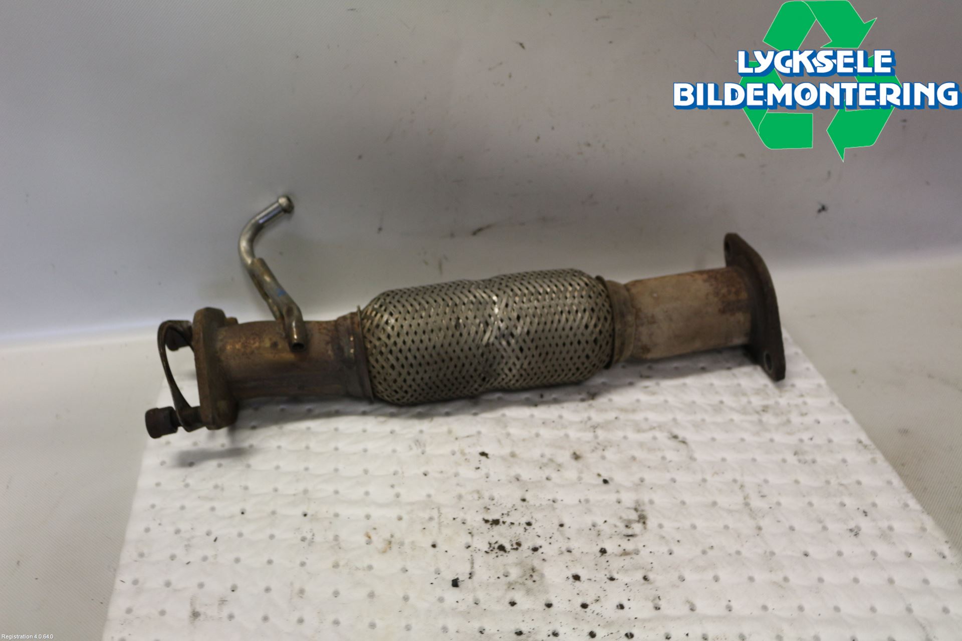 Kia SPORTAGE (SL) 11-15 Avgas Främre Rör