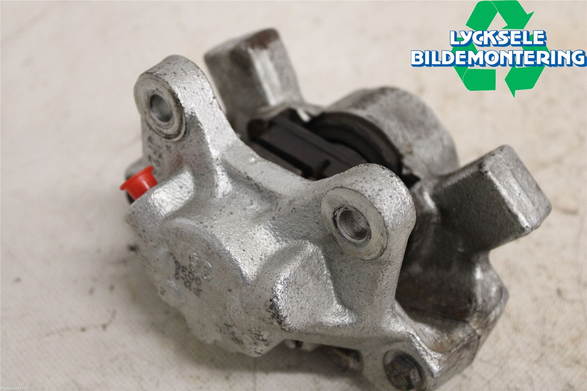 Volvo 740 84-87 Bromsok Bak Vänster