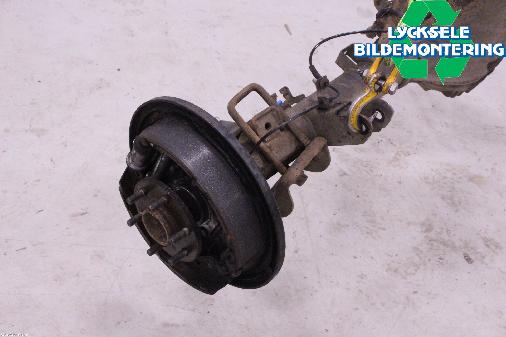 Nissan NAVARA 05-16 Bakaxel
