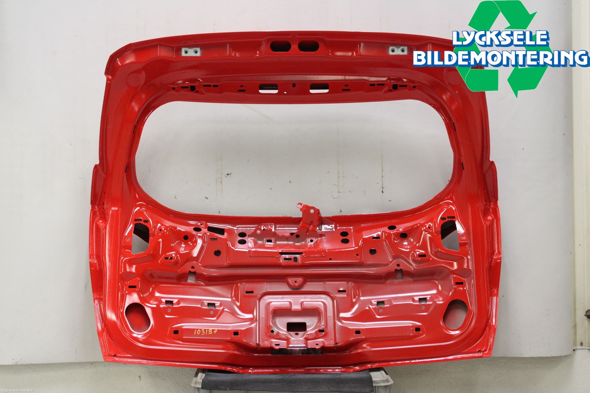 Ford FOCUS 15-18 Baklucka Kombi