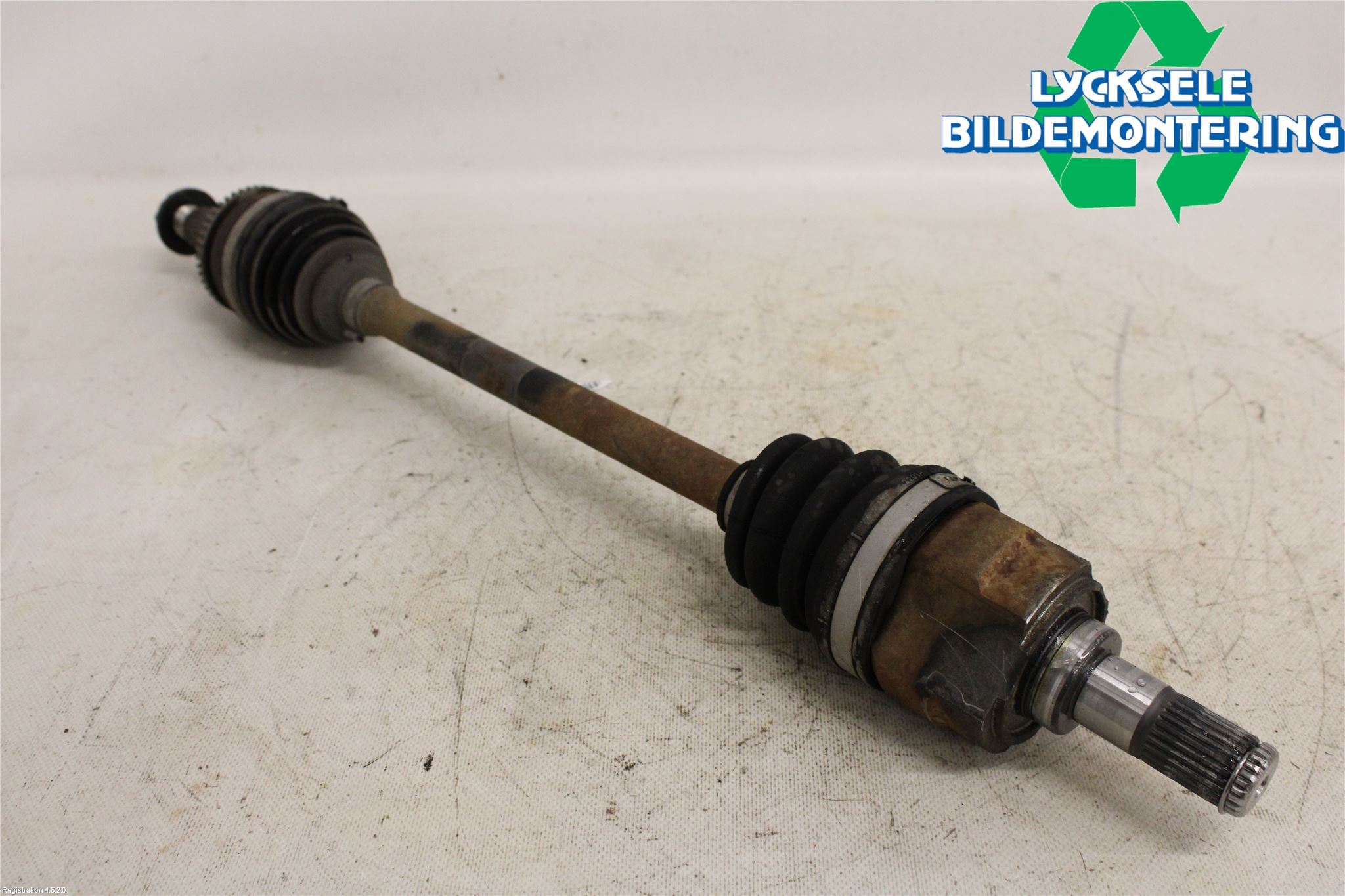 Hyundai i20 GB 15-20 Drivaxel Fram Vänster