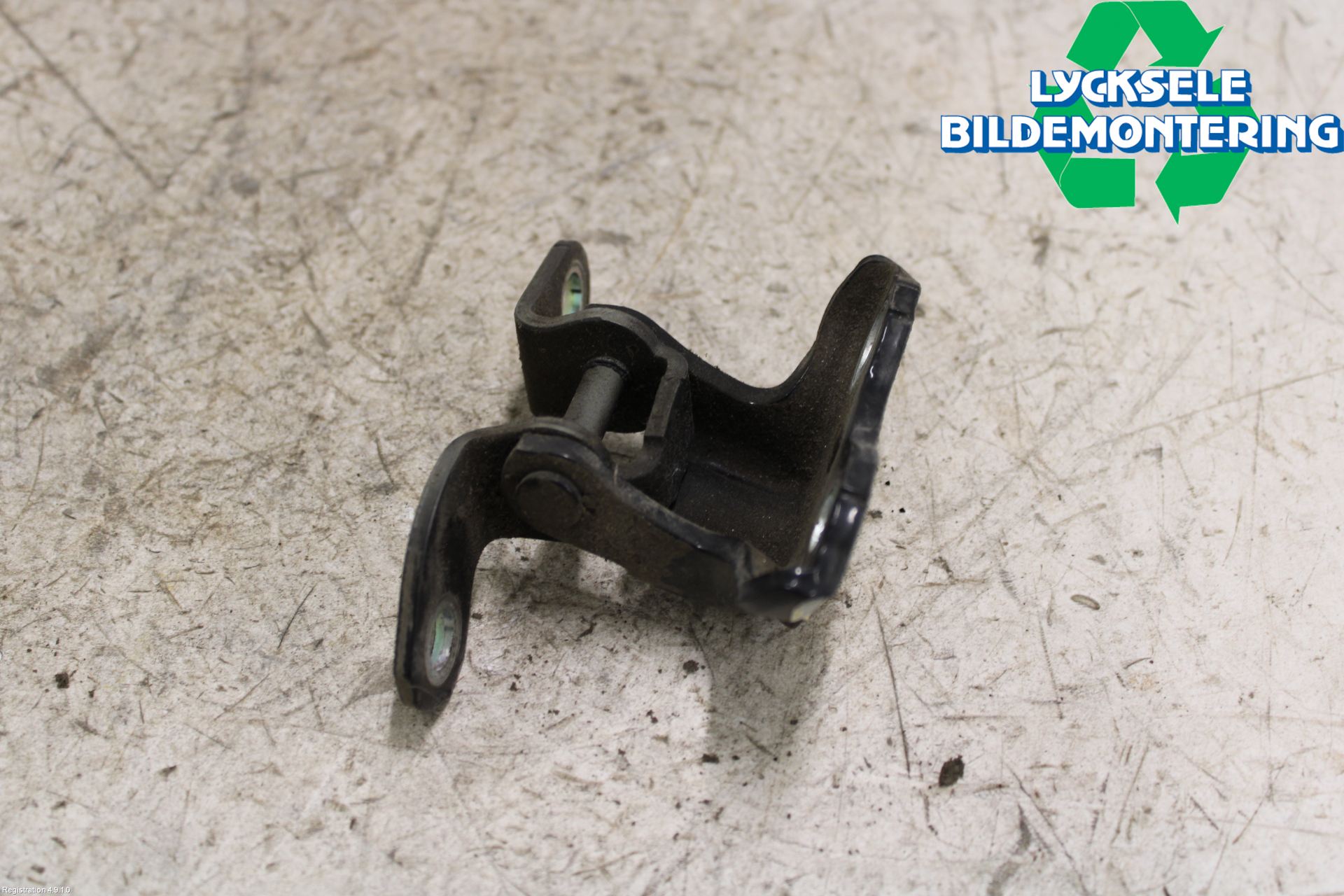 Toyota AURIS 13-19 Dörrgångjärn