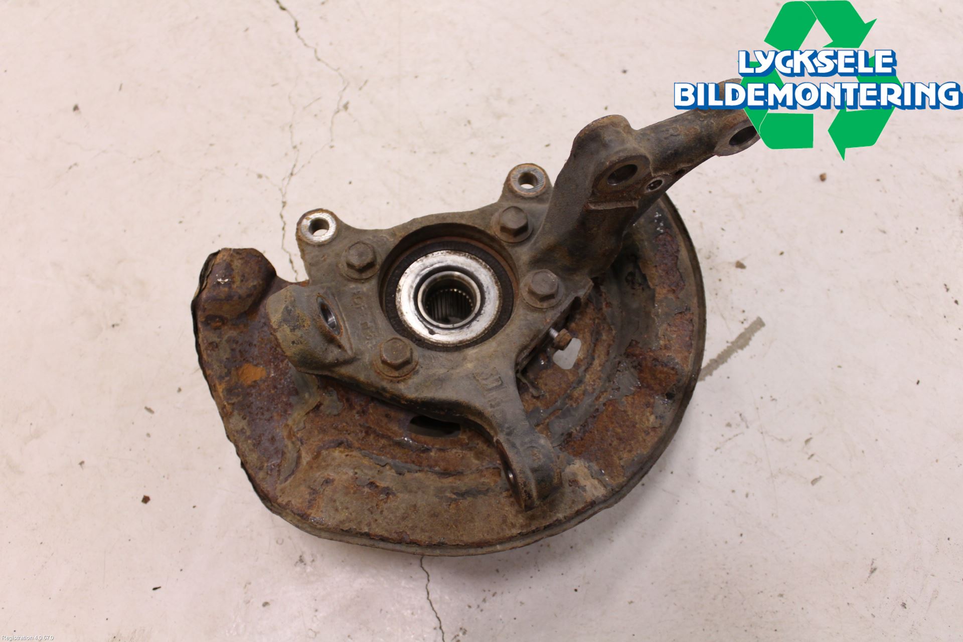 Toyota AVENSIS 09-15 Styrspindel Lagerhus Hö