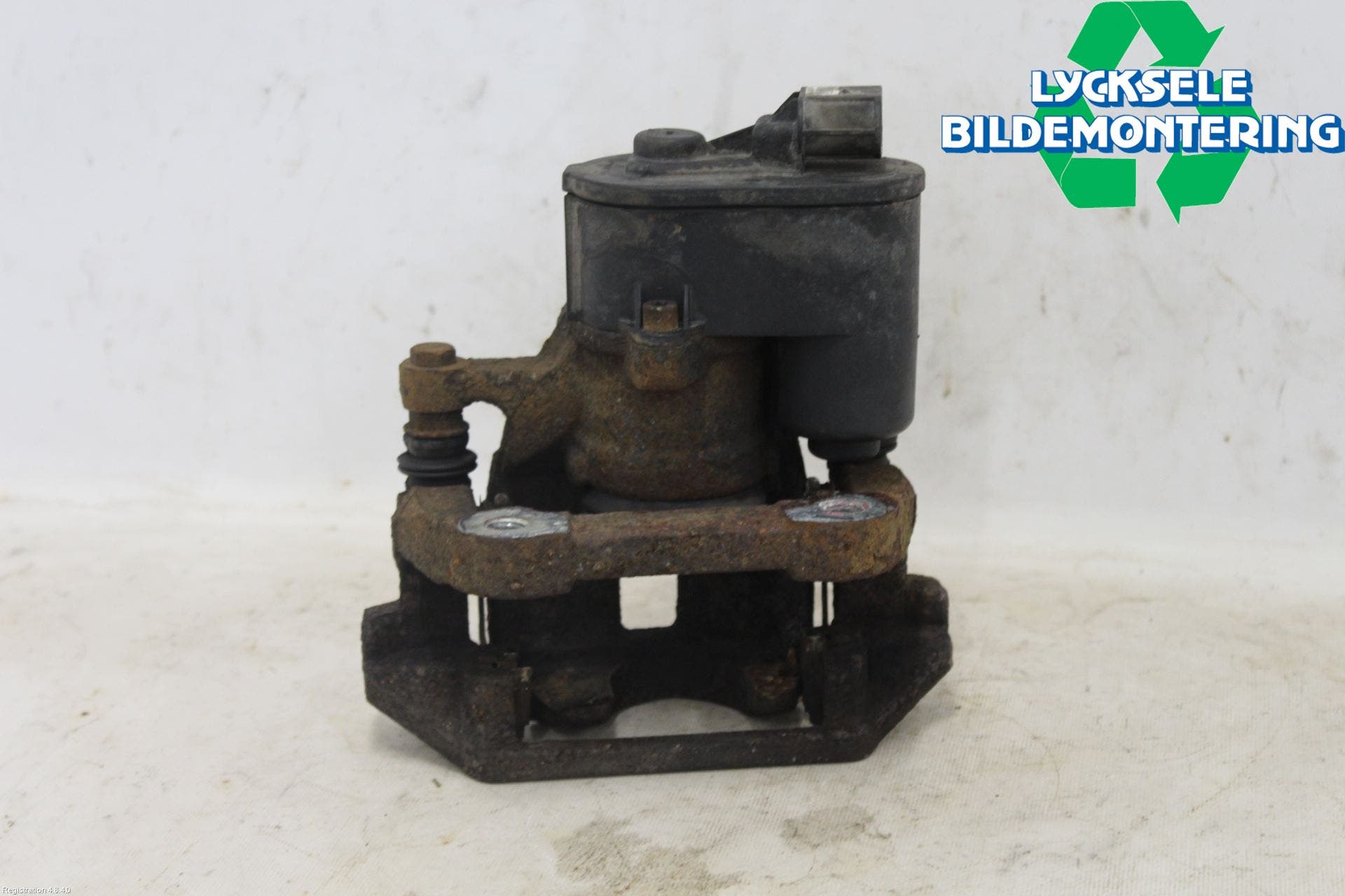 Volvo V60 14-18 Bromsok Bak Vänster